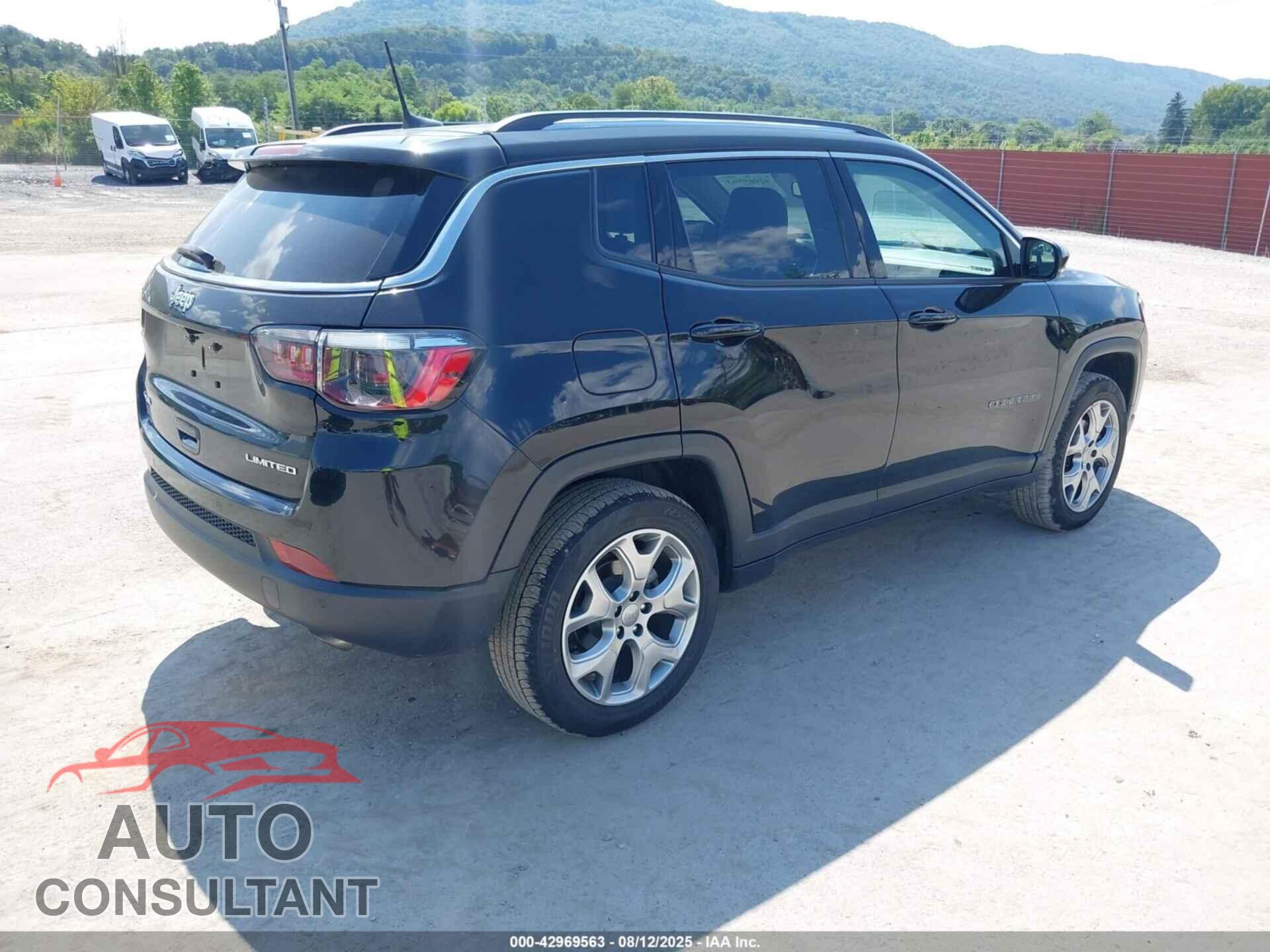 JEEP COMPASS 2022 - 3C4NJDCB1NT131083