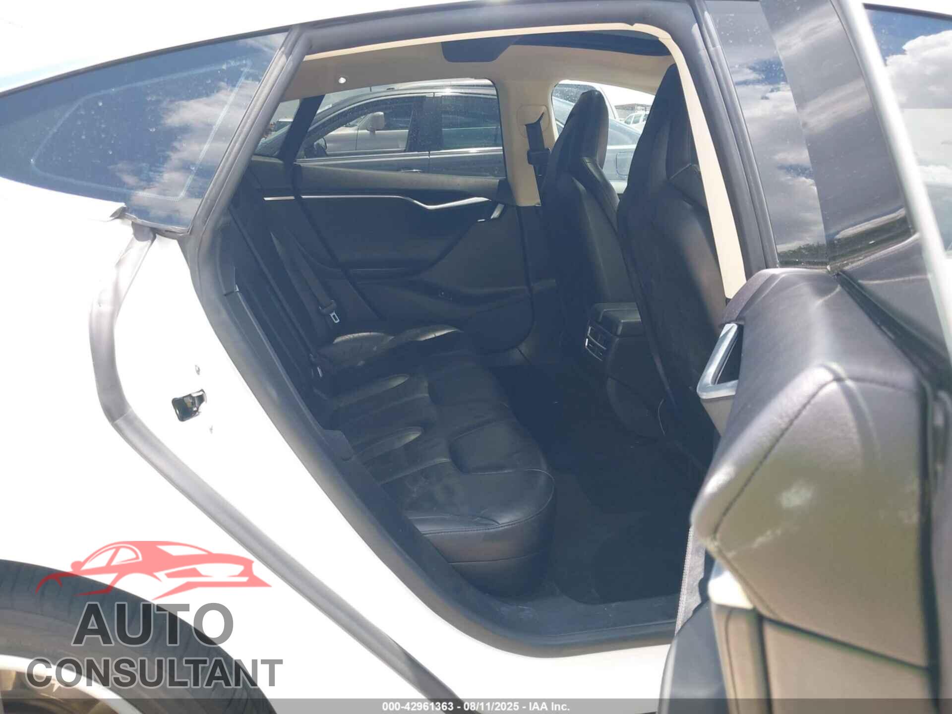TESLA MODEL S 2013 - 5YJSA1AC5DFP12158