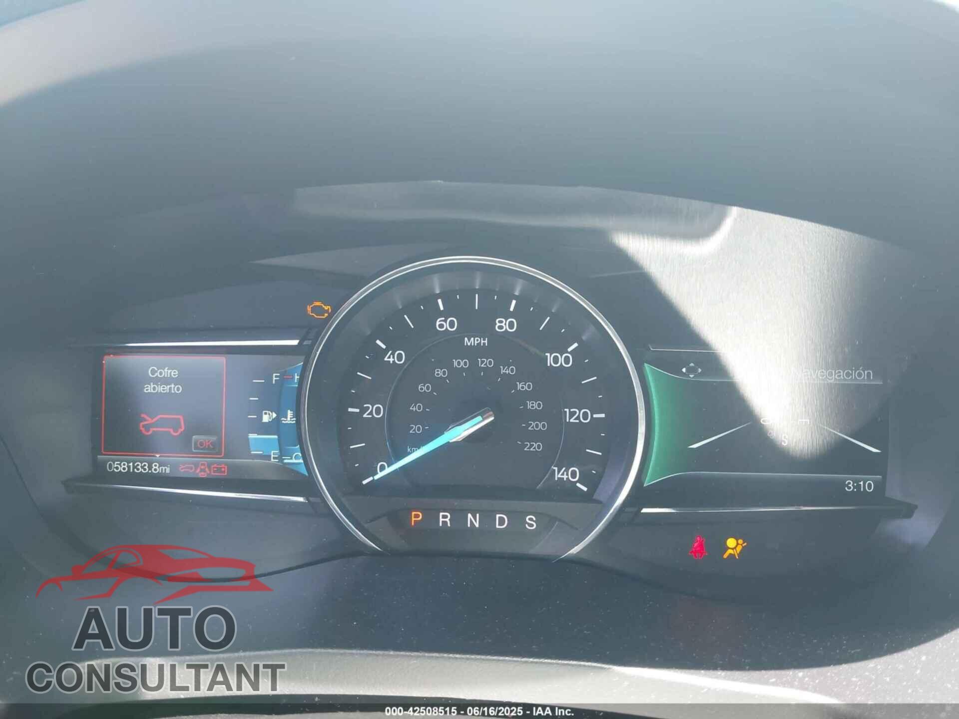 FORD EXPLORER 2018 - 1FM5K7D88JGA55860