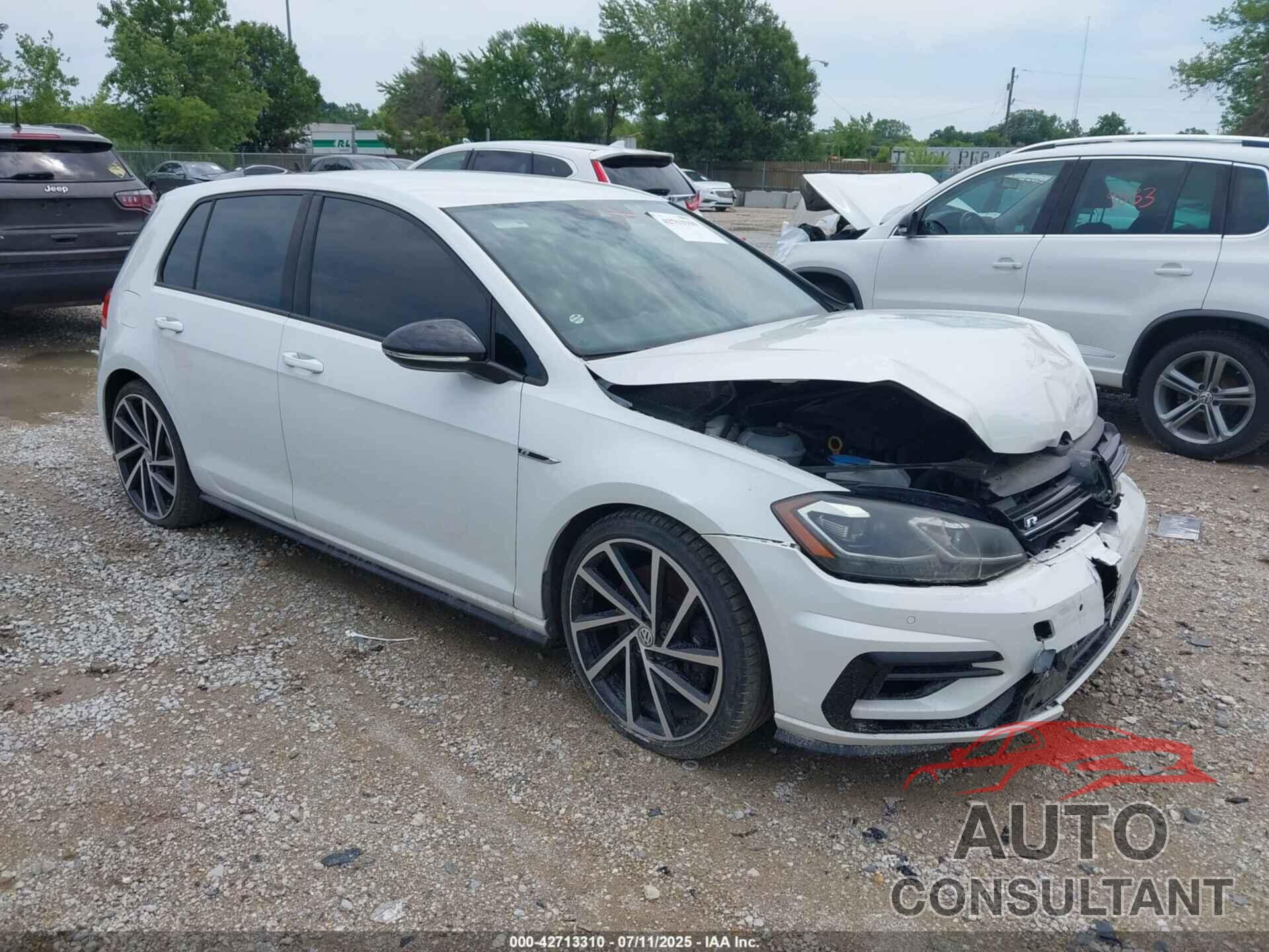 VOLKSWAGEN GOLF R 2018 - WVWWF7AU7JW063758