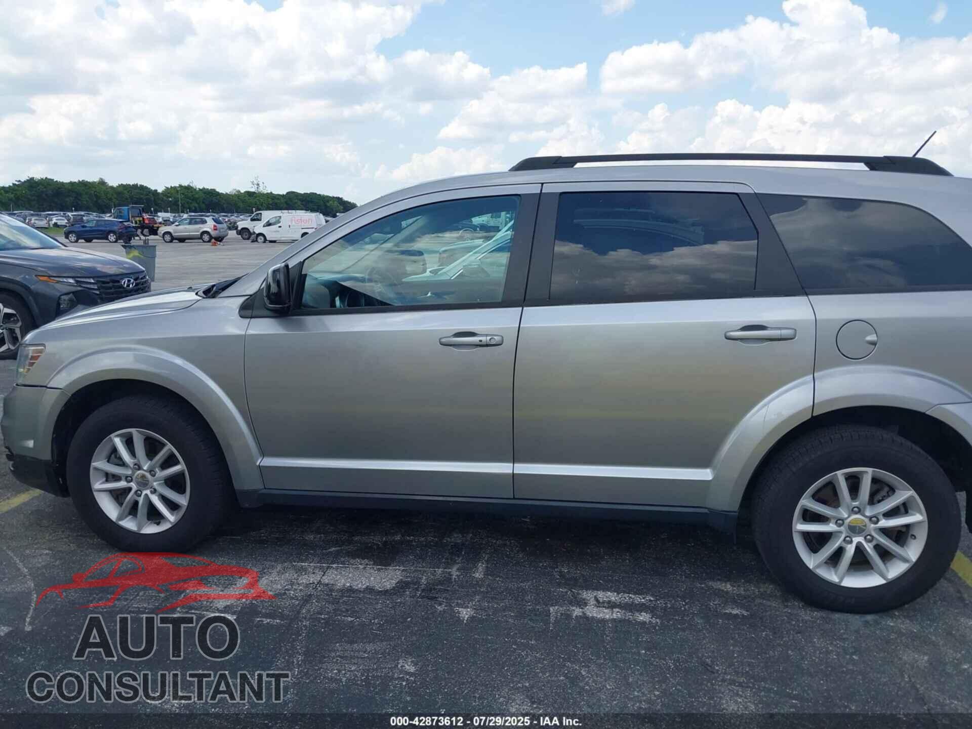 DODGE JOURNEY 2019 - 3C4PDCBB3KT810618