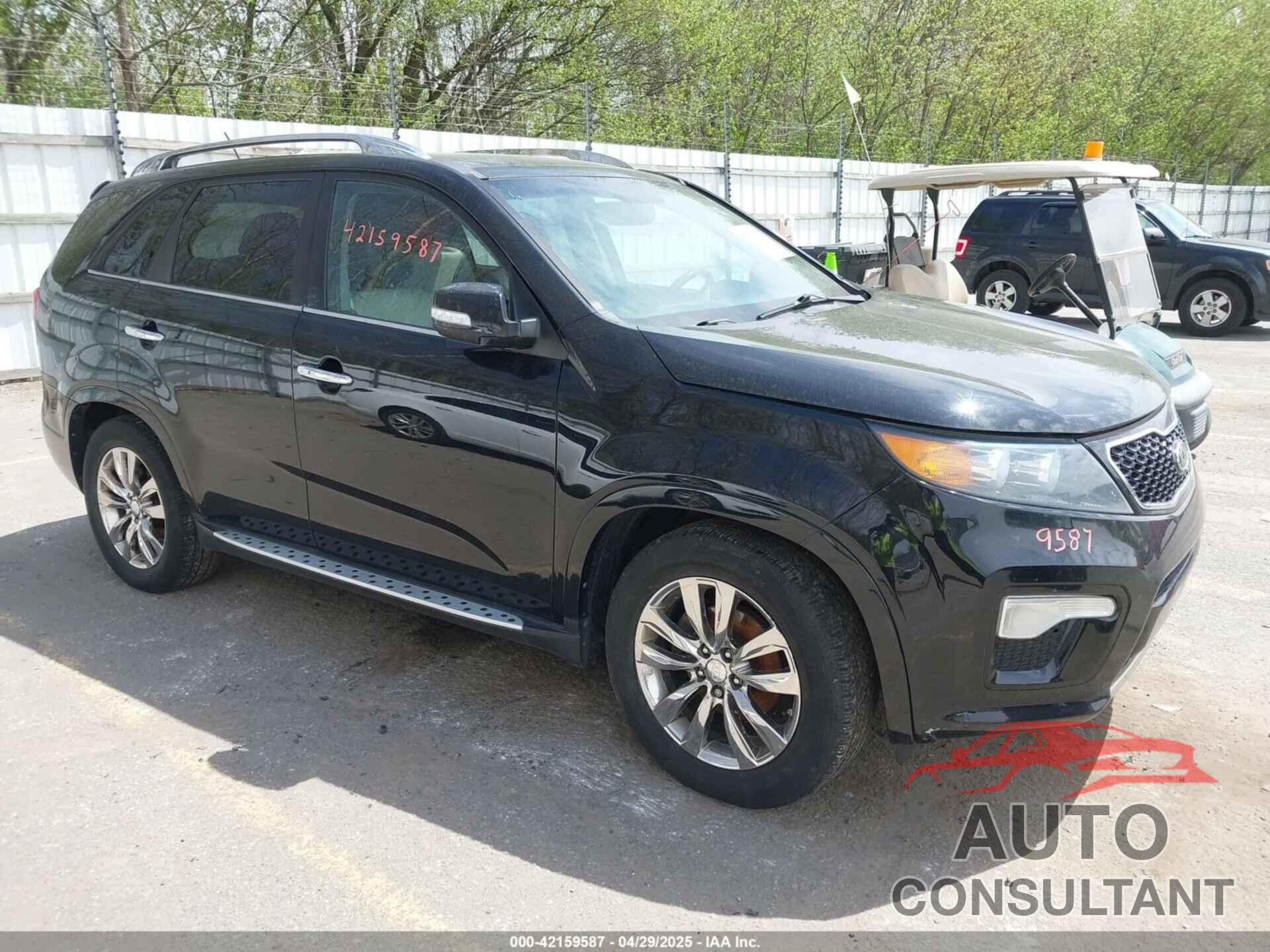 KIA SORENTO 2013 - 5XYKWDA26DG338145