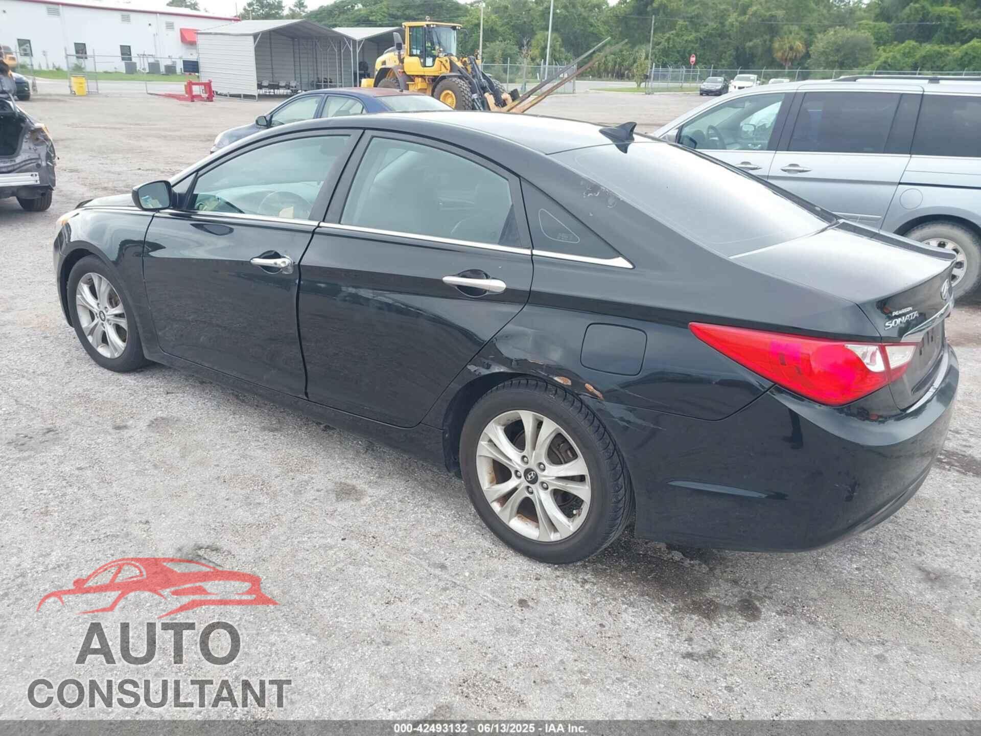 HYUNDAI SONATA 2011 - 5NPEC4AC0BH001698