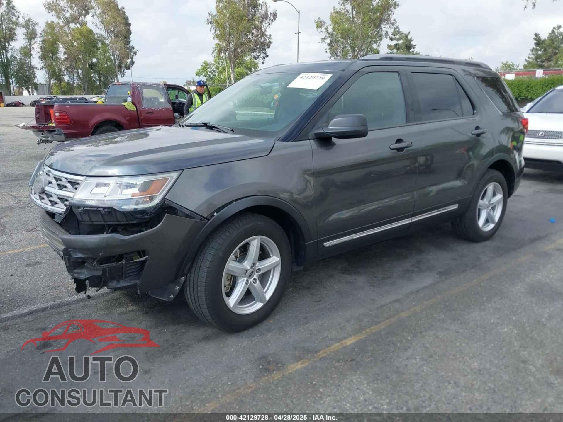 FORD EXPLORER 2018 - 1FM5K7D82JGB56585