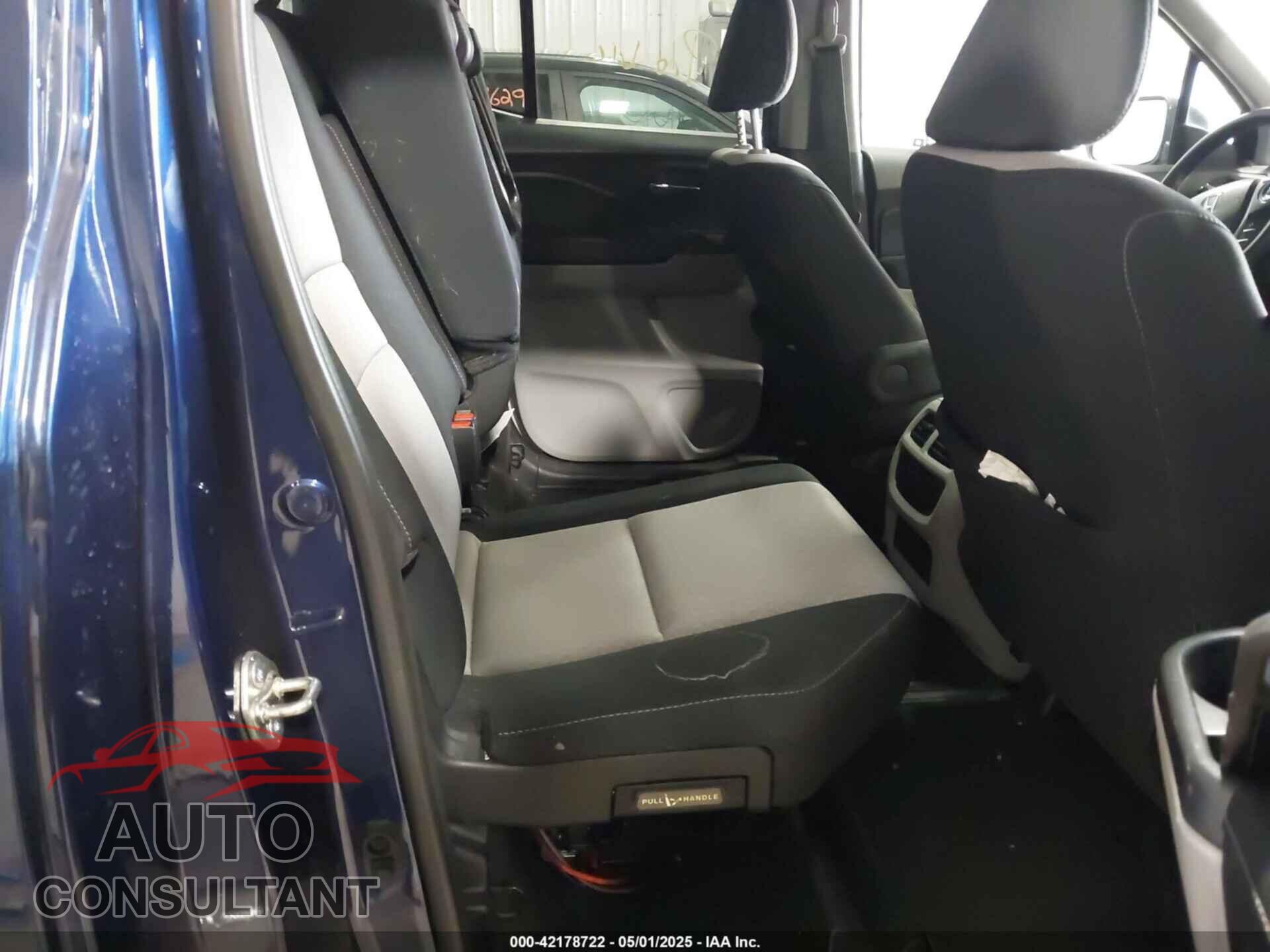 HONDA RIDGELINE 2017 - 5FPYK3F48HB039447