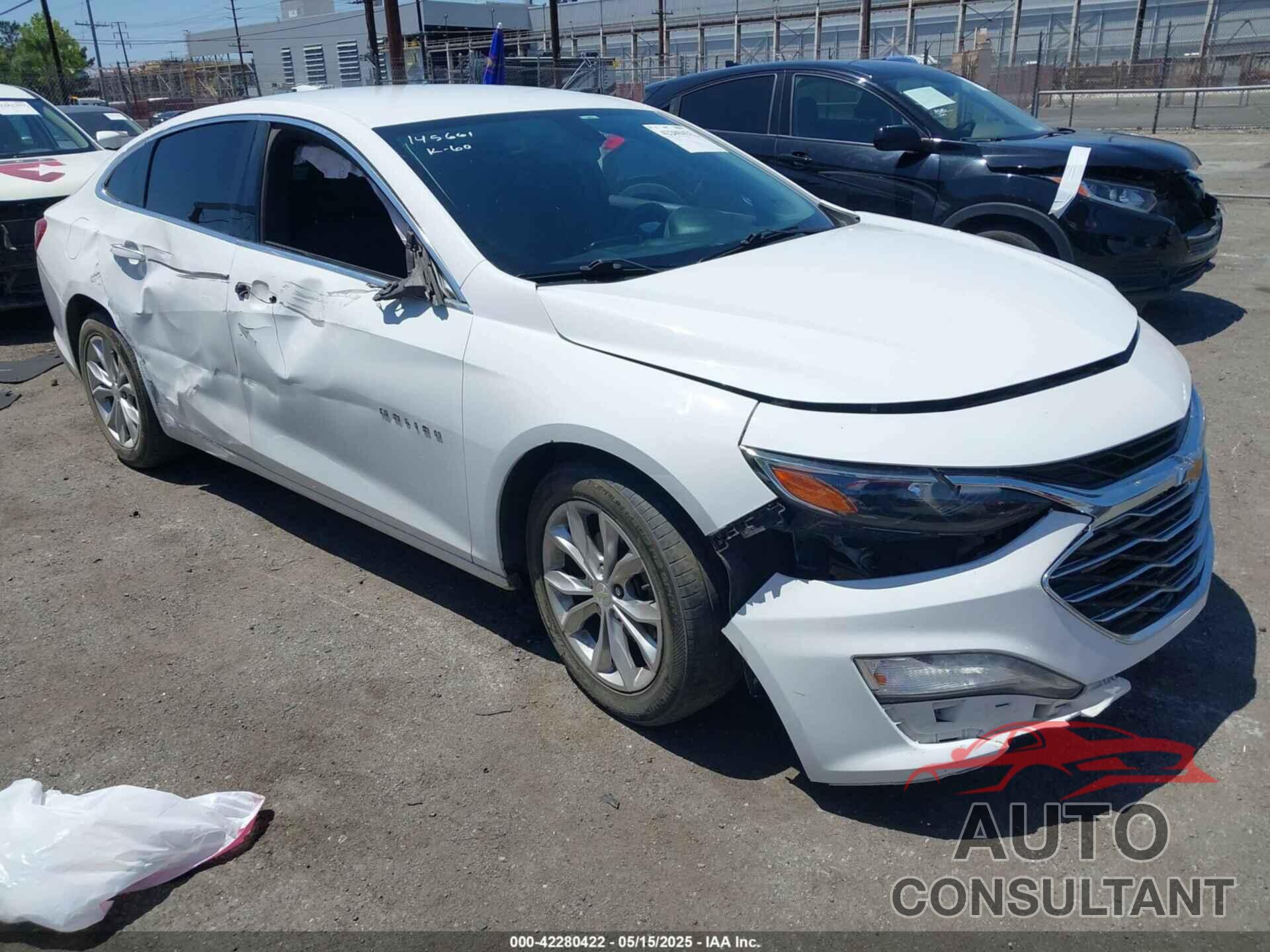 CHEVROLET MALIBU 2020 - 1G1ZD5ST9LF005207