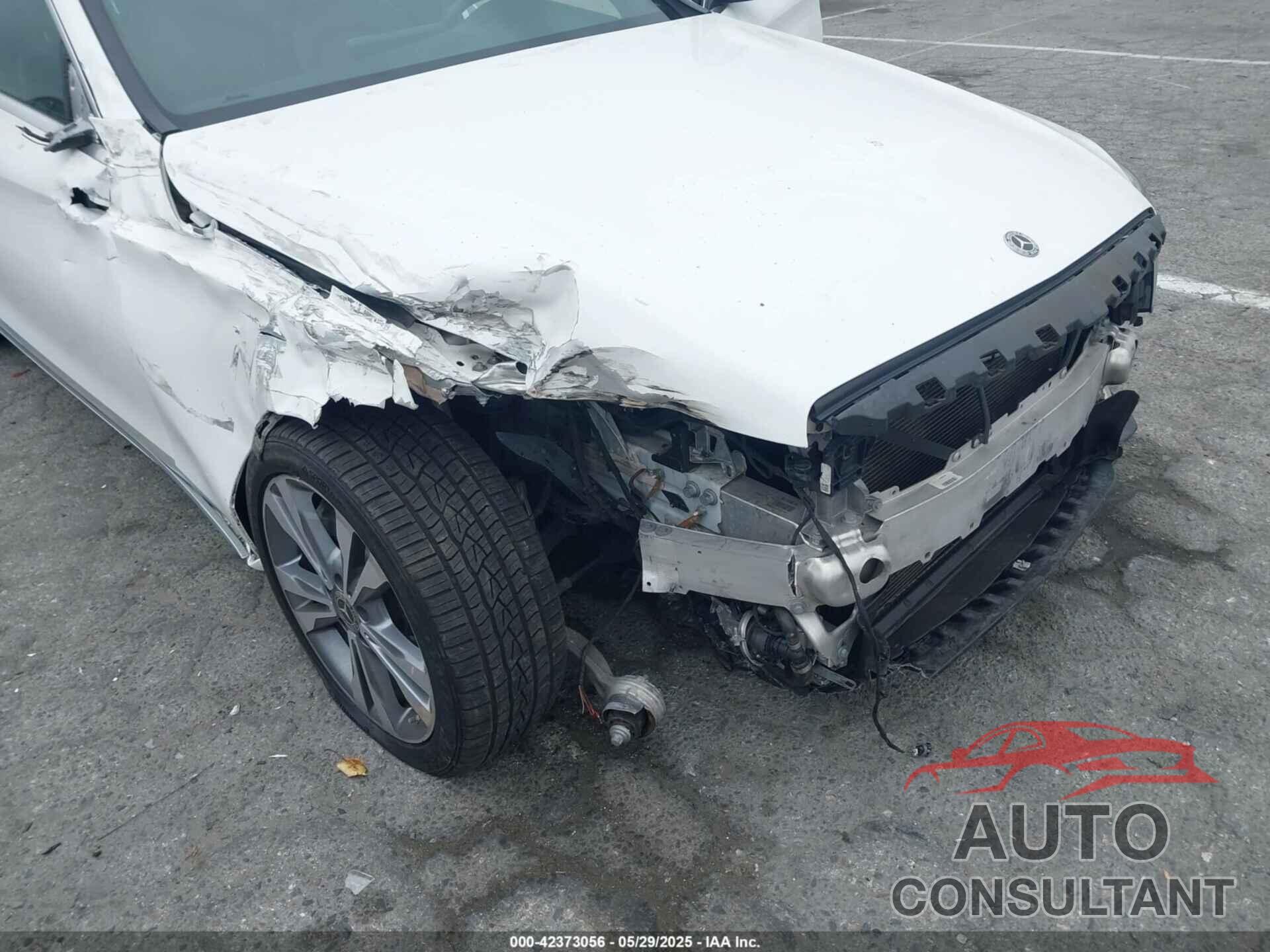 MERCEDES-BENZ C 300 2020 - WDDWF8DB3LR541486