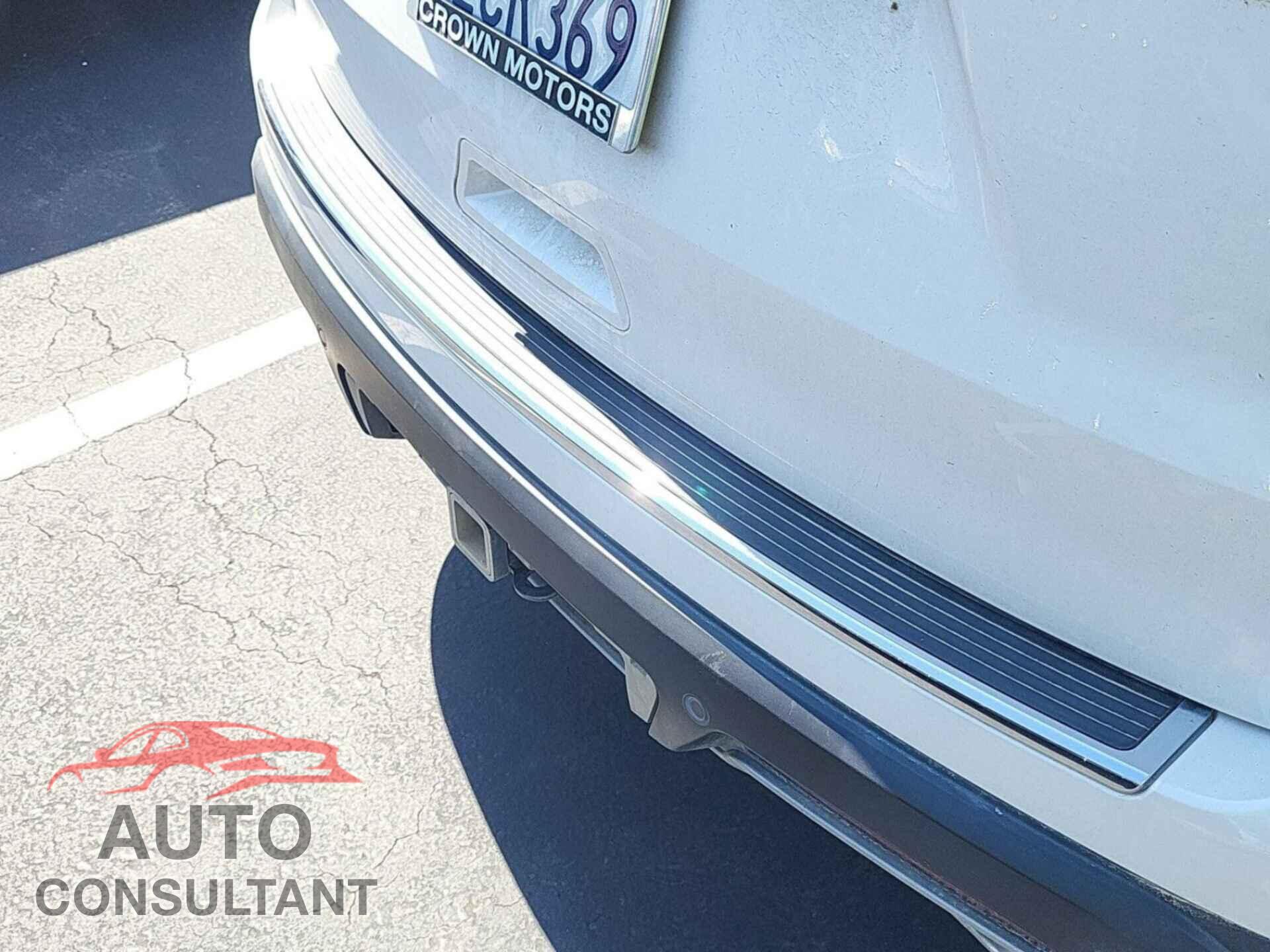 FORD EXPLORER 2018 - 1FM5K8DH5JGB44761