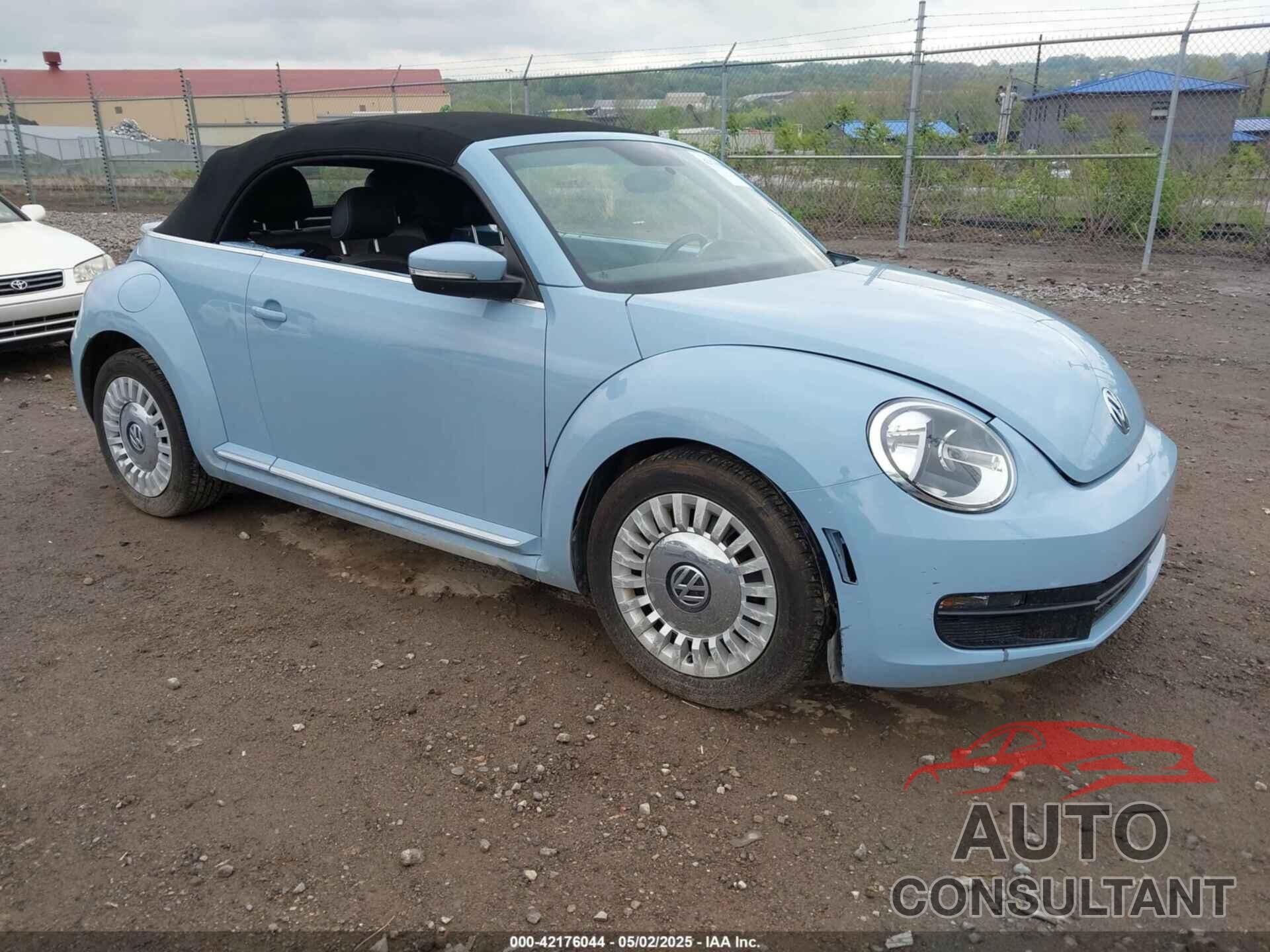 VOLKSWAGEN BEETLE 2013 - 3VW5P7AT5DM831626