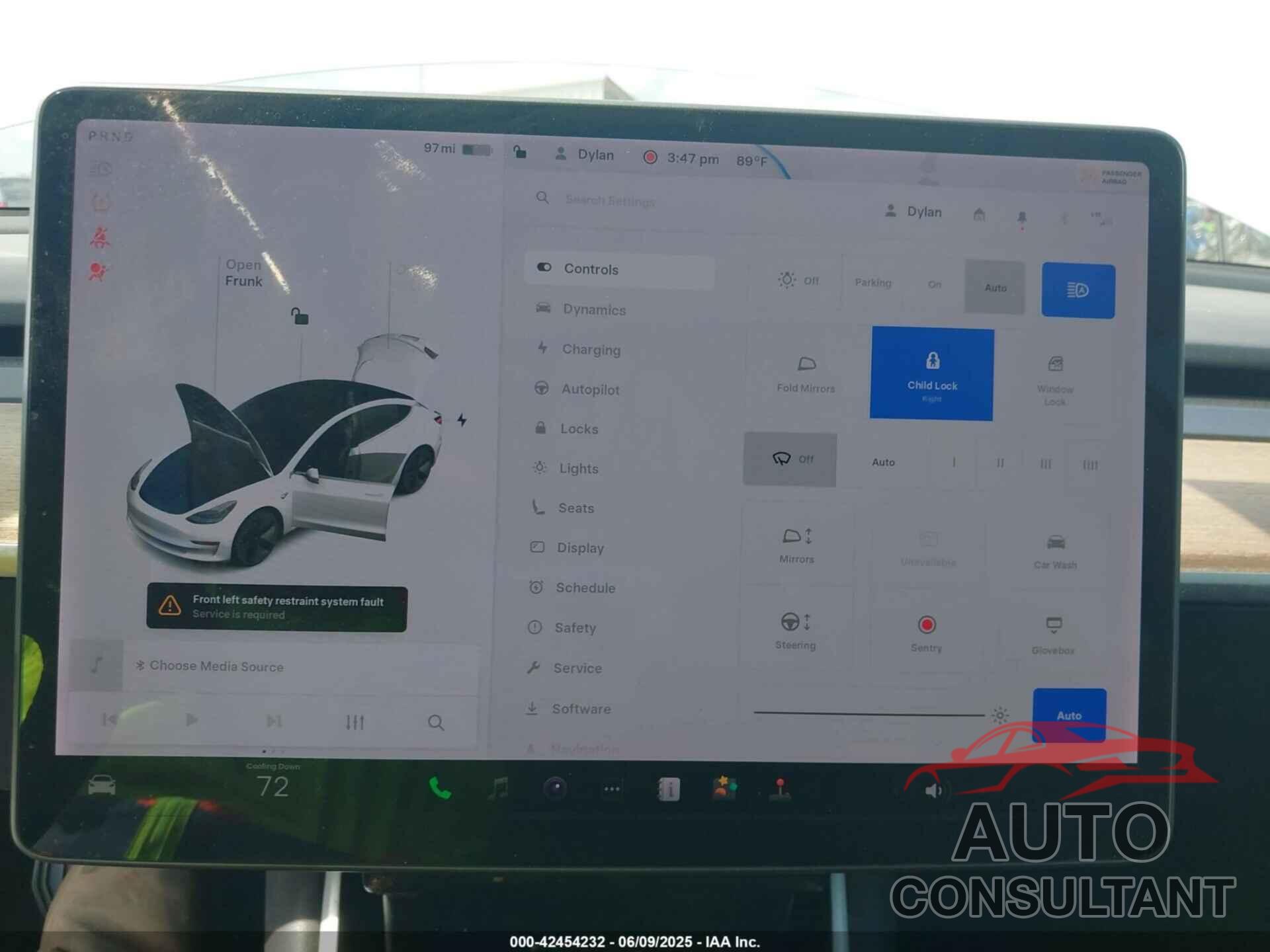TESLA MODEL 3 2018 - 5YJ3E1EB0JF093846