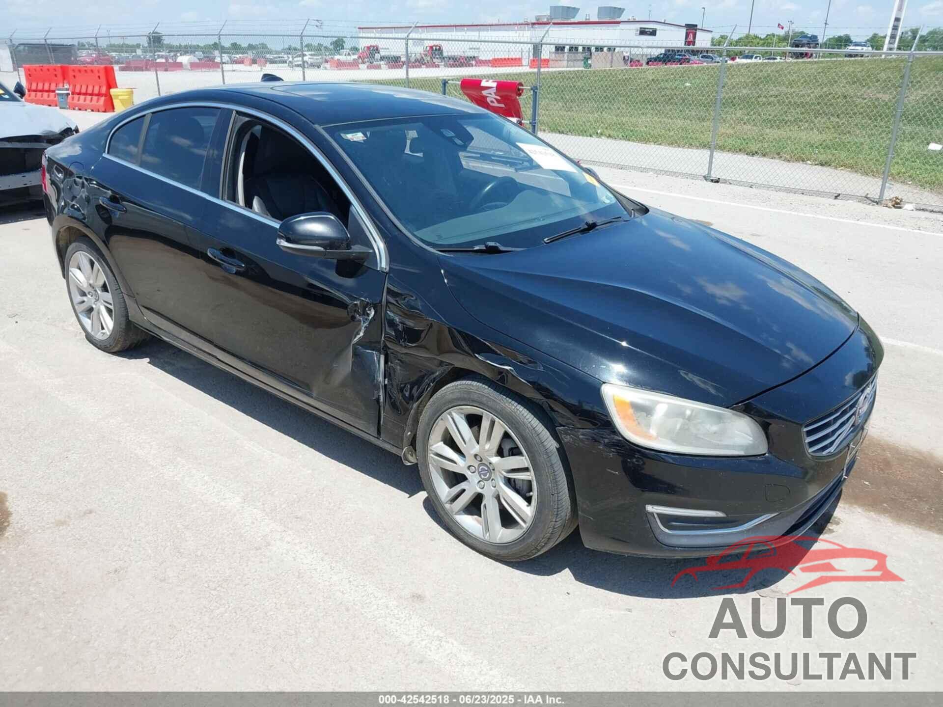 VOLVO S60 2014 - YV1612FH0E2281190