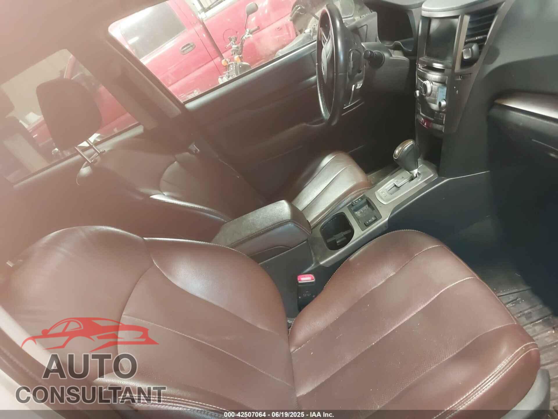 SUBARU OUTBACK 2014 - 4S4BRBPC1E3242596