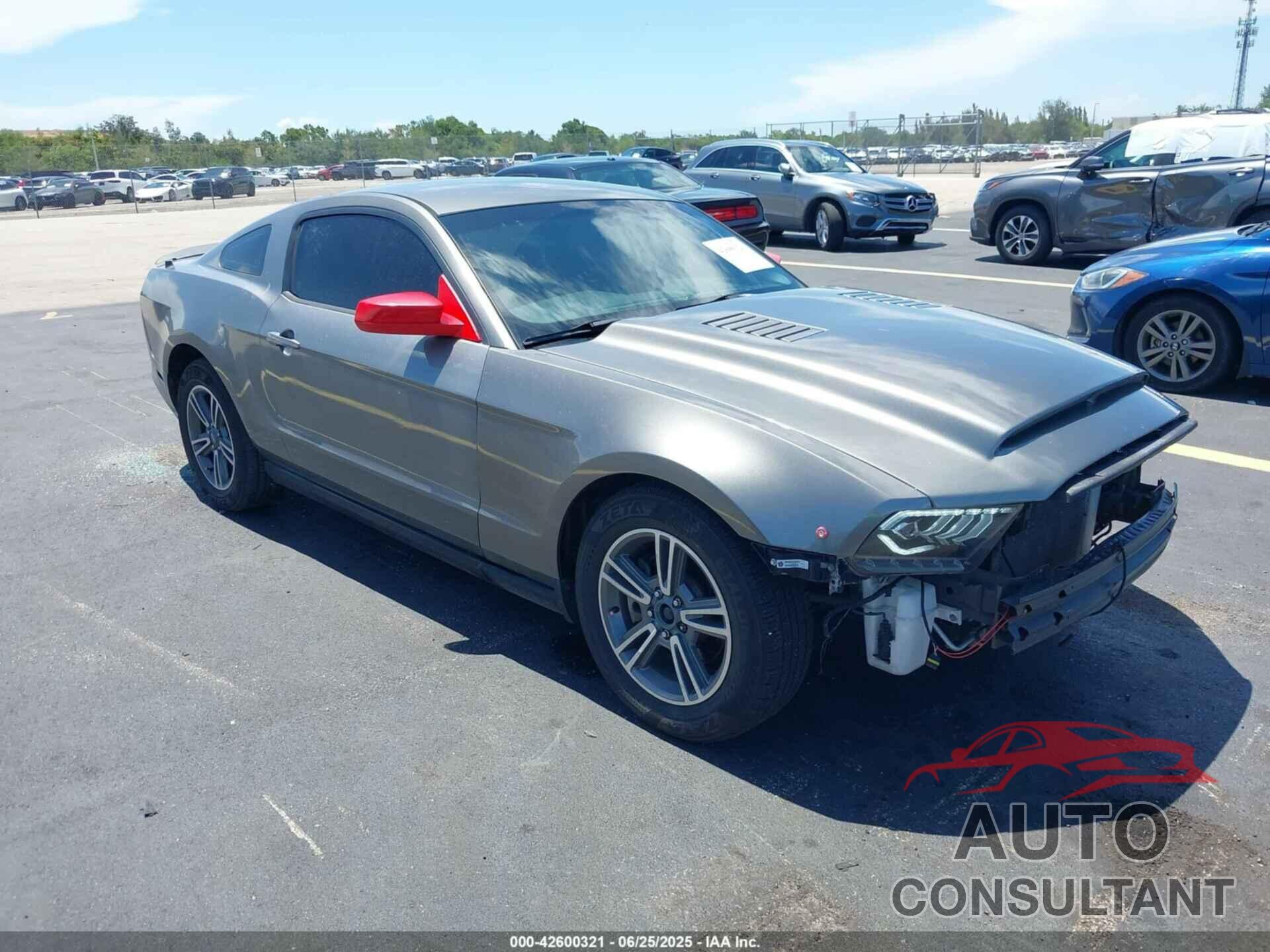 FORD MUSTANG 2011 - 1ZVBP8AM6B5130419