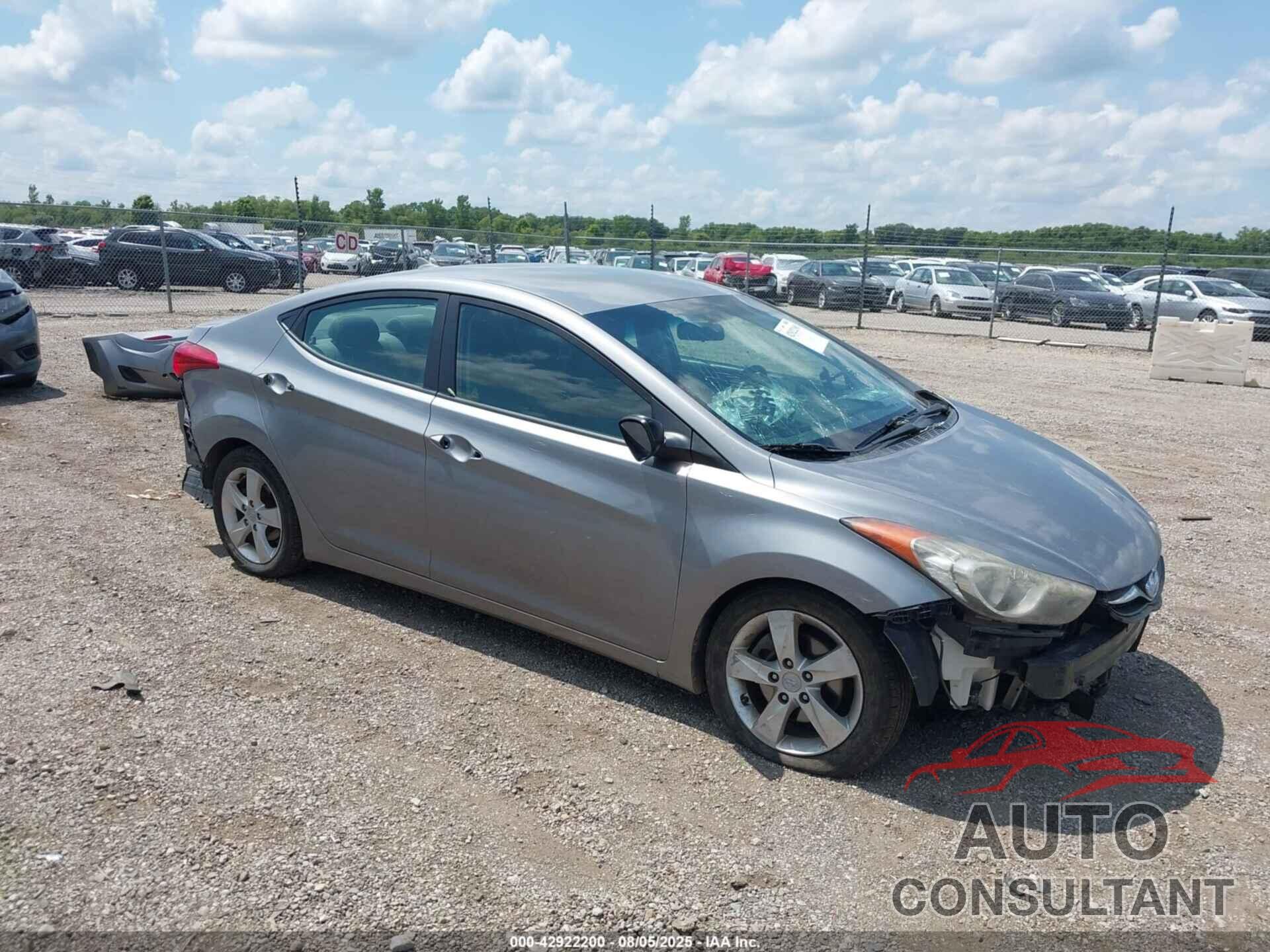 HYUNDAI ELANTRA 2011 - KMHDH4AE8BU152515