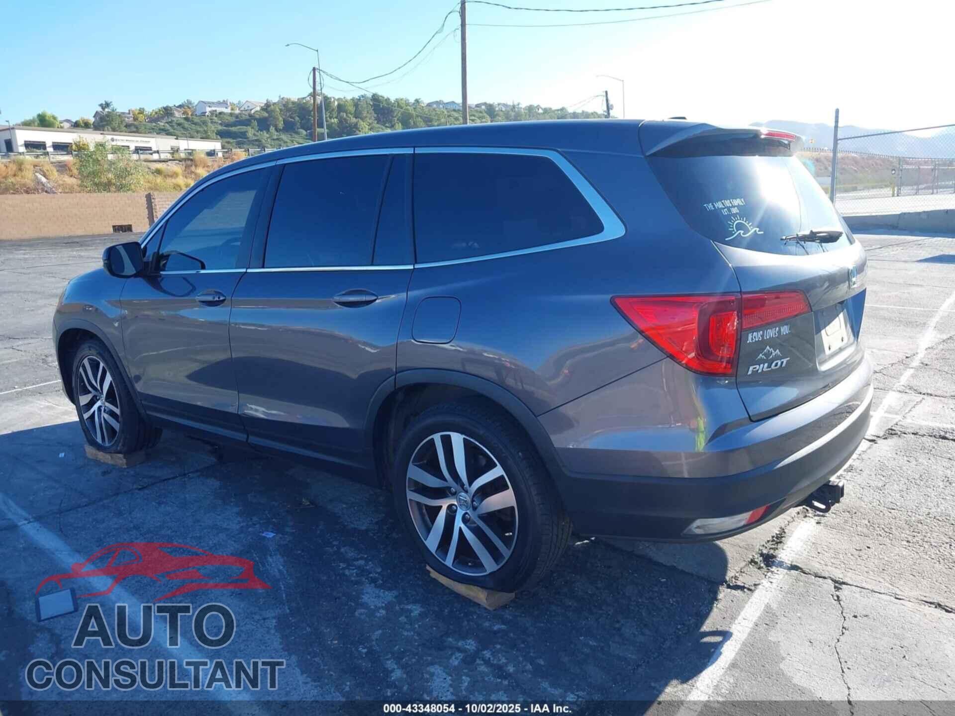 HONDA PILOT 2017 - 5FNYF5H55HB017064
