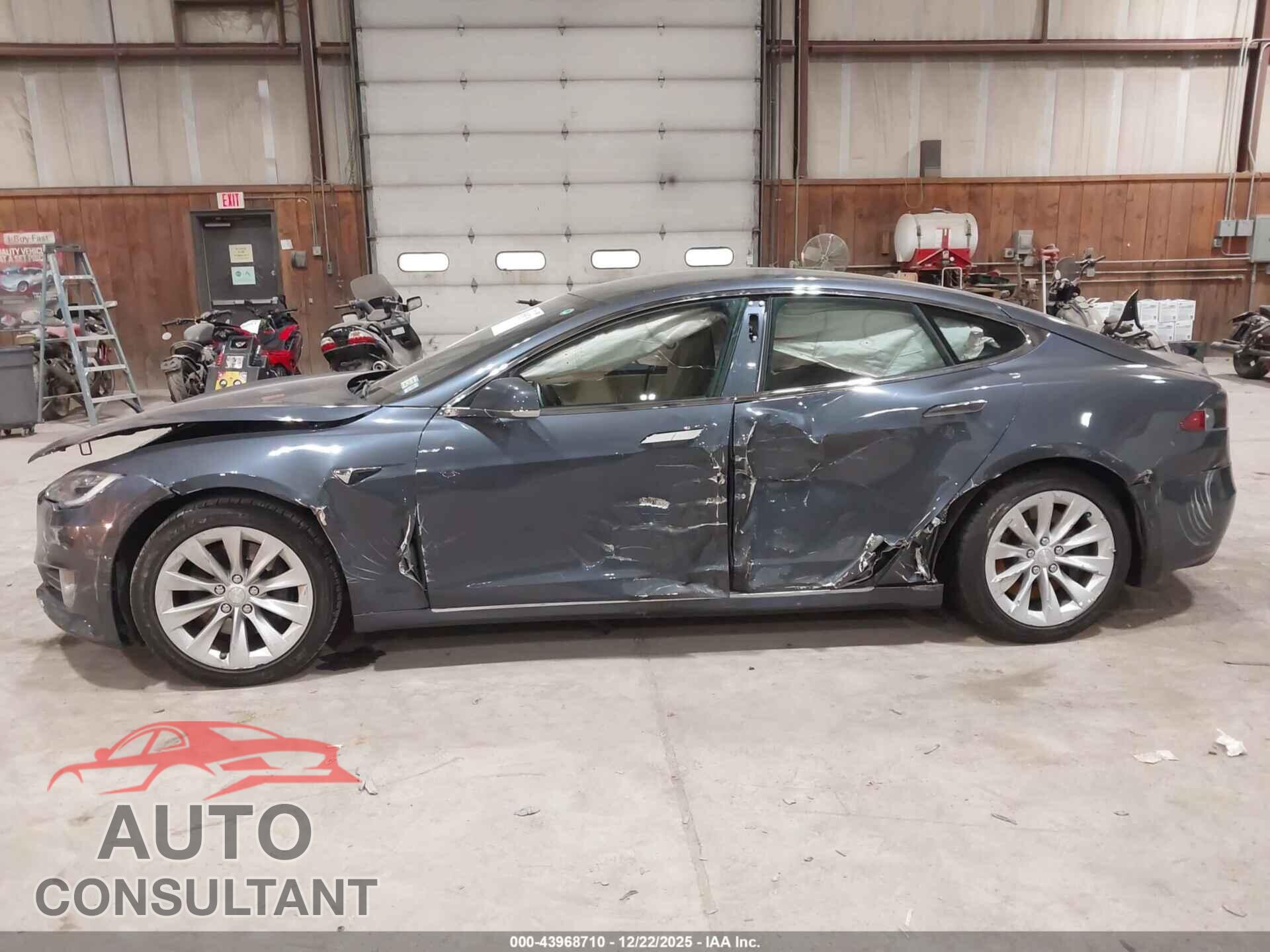 TESLA MODEL S 2017 - 5YJSA1E28HF181982