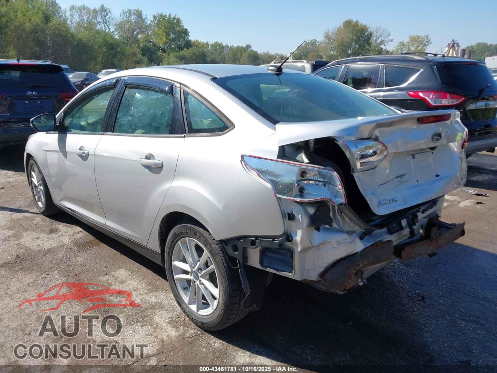FORD FOCUS 2015 - 1FADP3F28FL219938