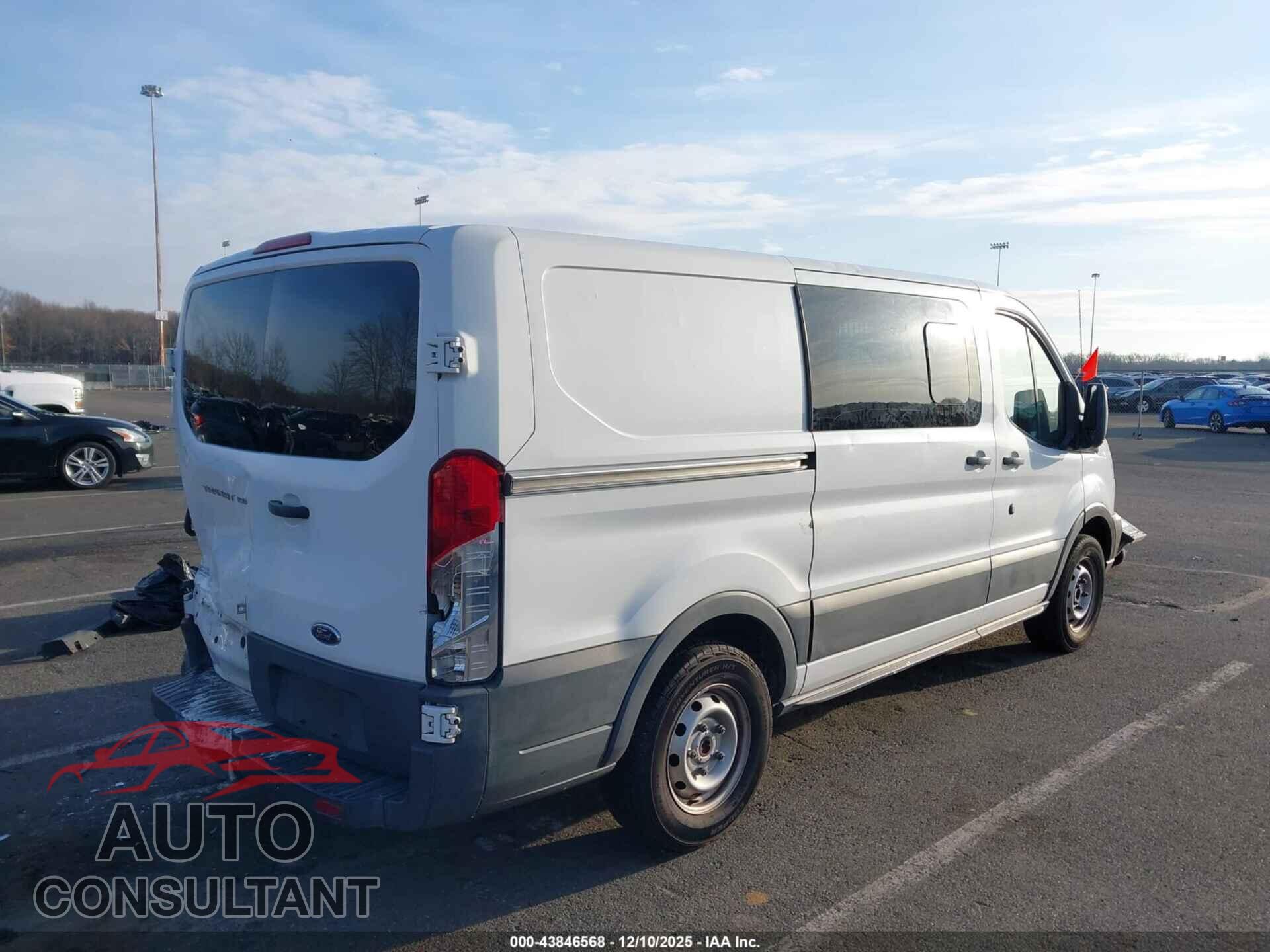 FORD TRANSIT-150 2015 - 1FTNE1YM4FKB29652