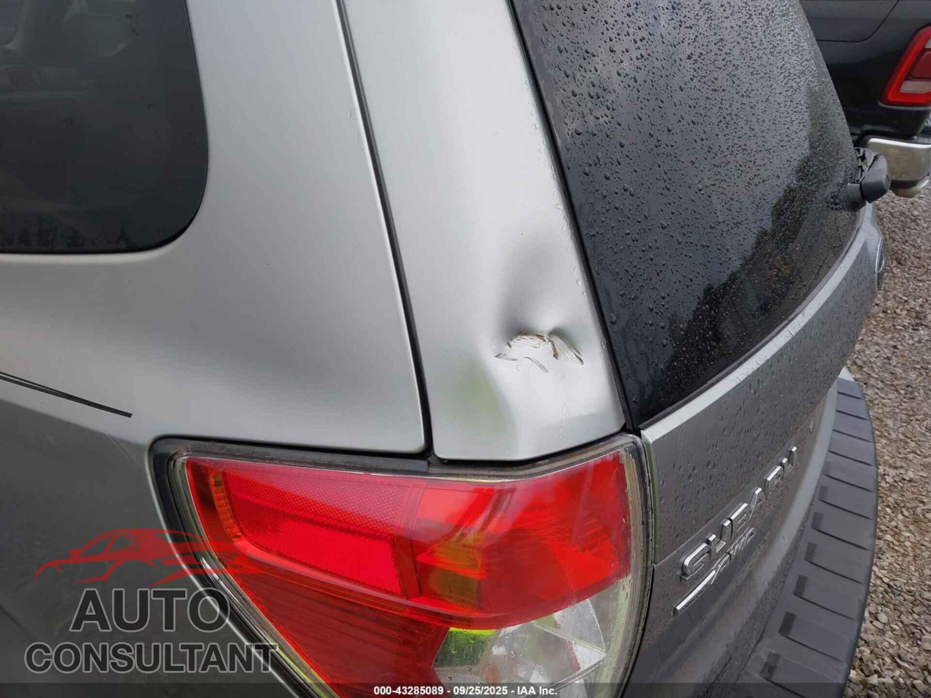 SUBARU FORESTER 2011 - JF2SHBDC4BH728122