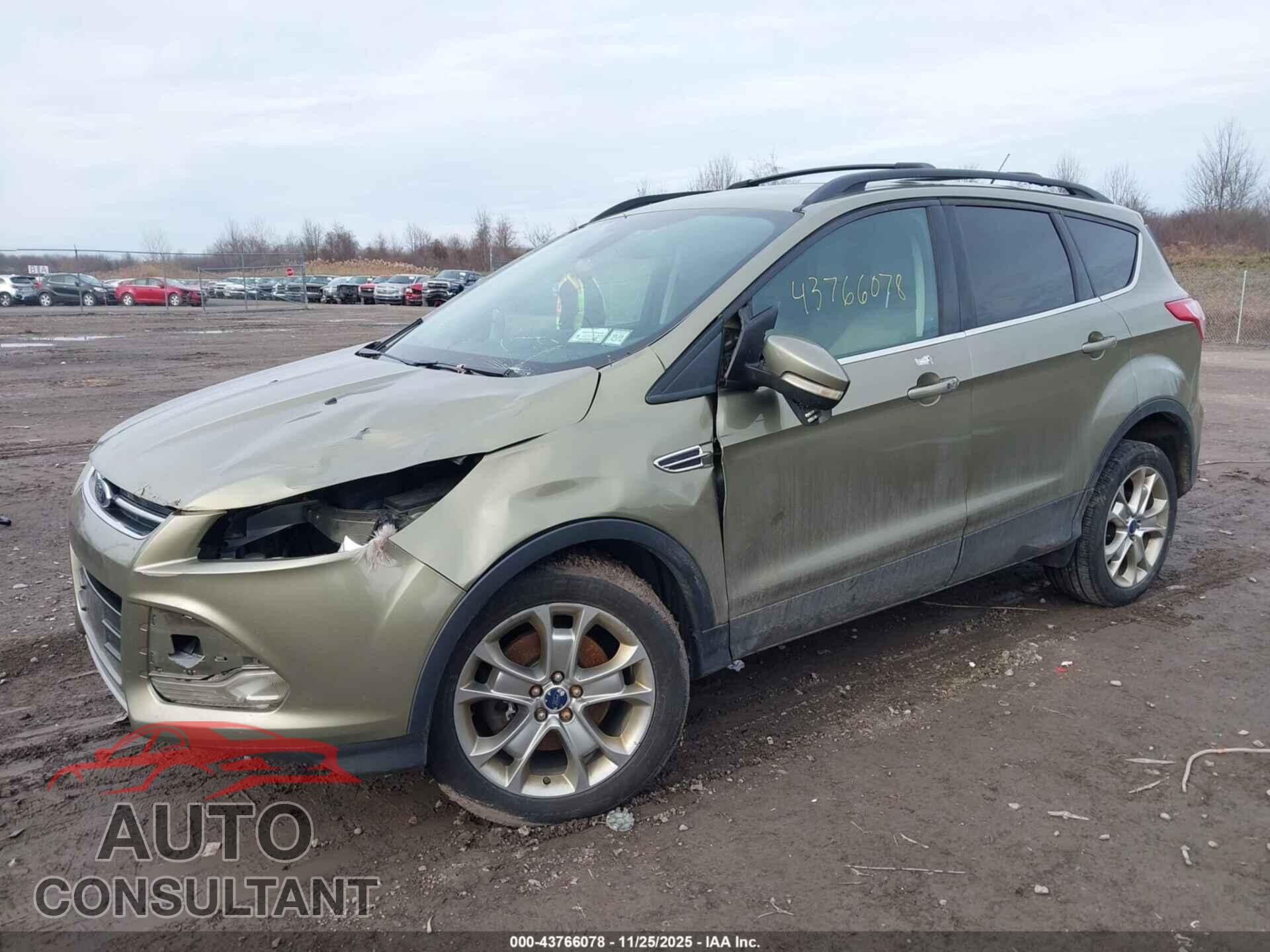 FORD ESCAPE 2013 - 1FMCU9H95DUD30929