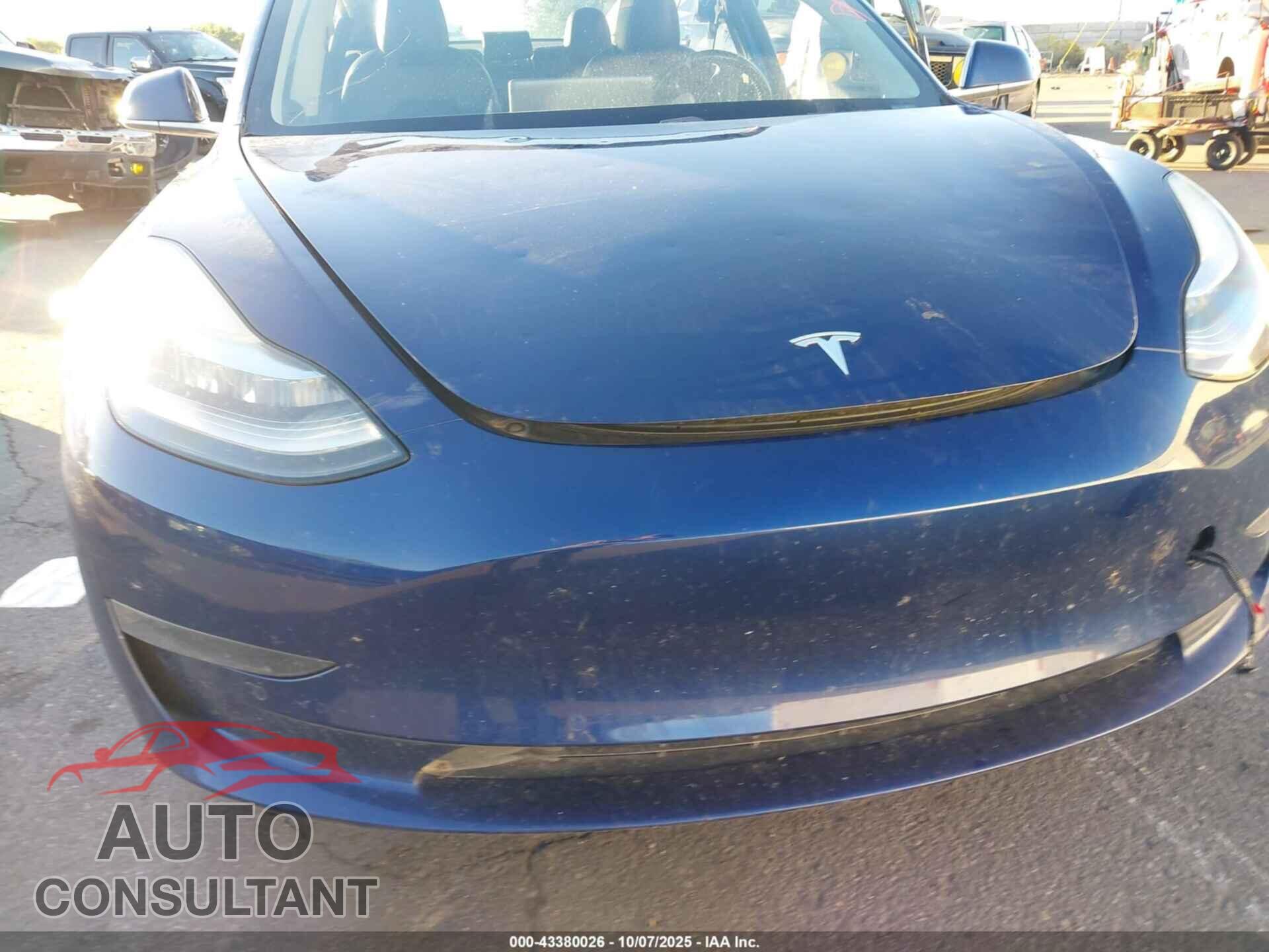 TESLA MODEL 3 2018 - 5YJ3E1EA2JF036720