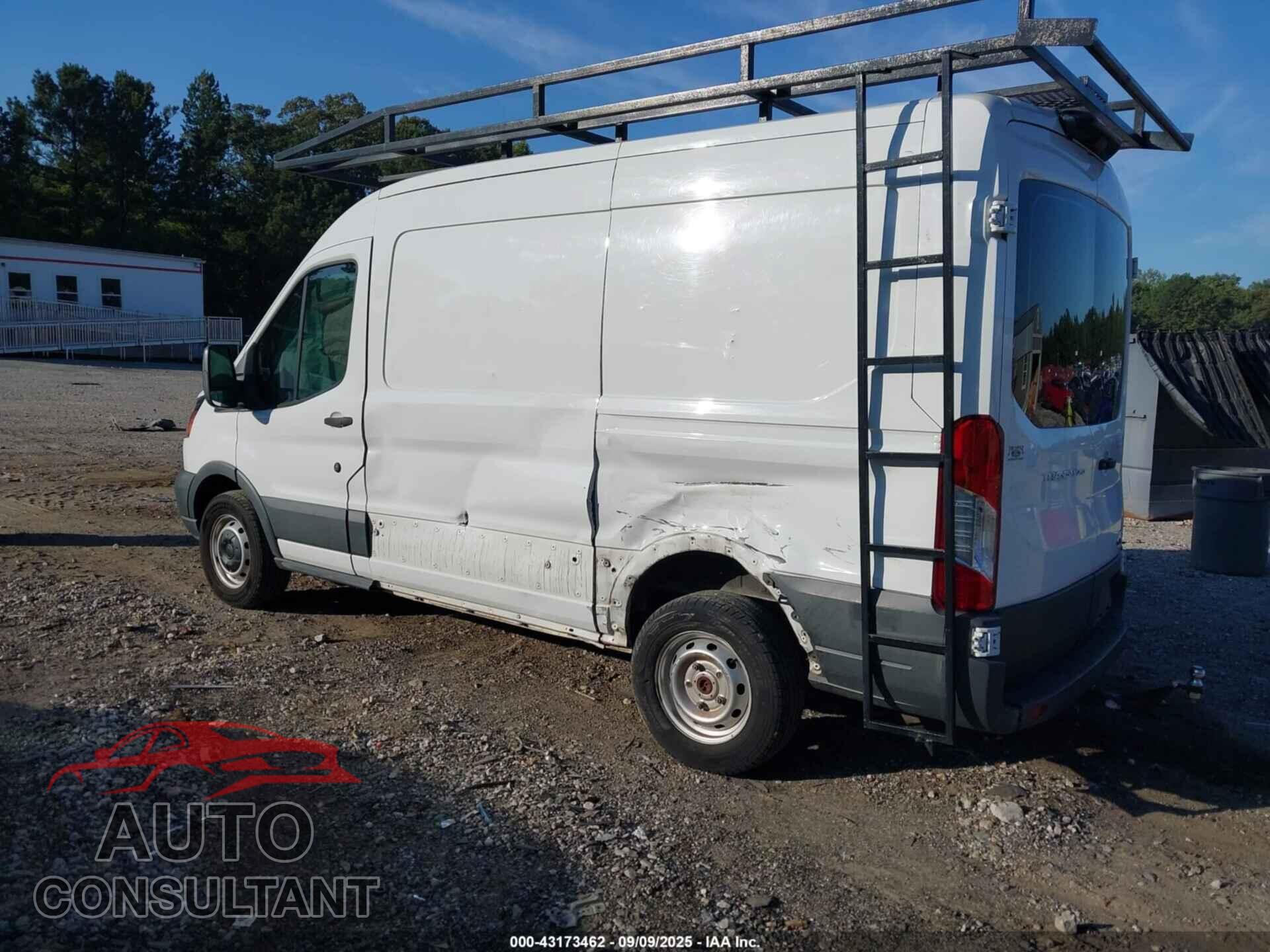 FORD TRANSIT-250 2018 - 1FTYR1CM3JKA85595