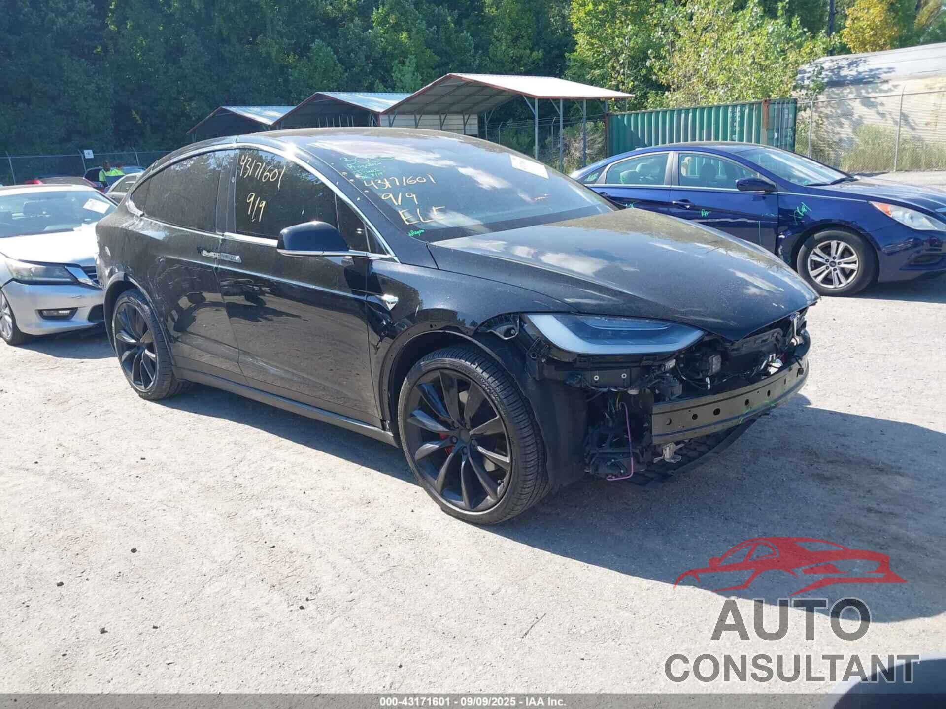 TESLA MODEL X 2020 - 5YJXCAE49LF303338