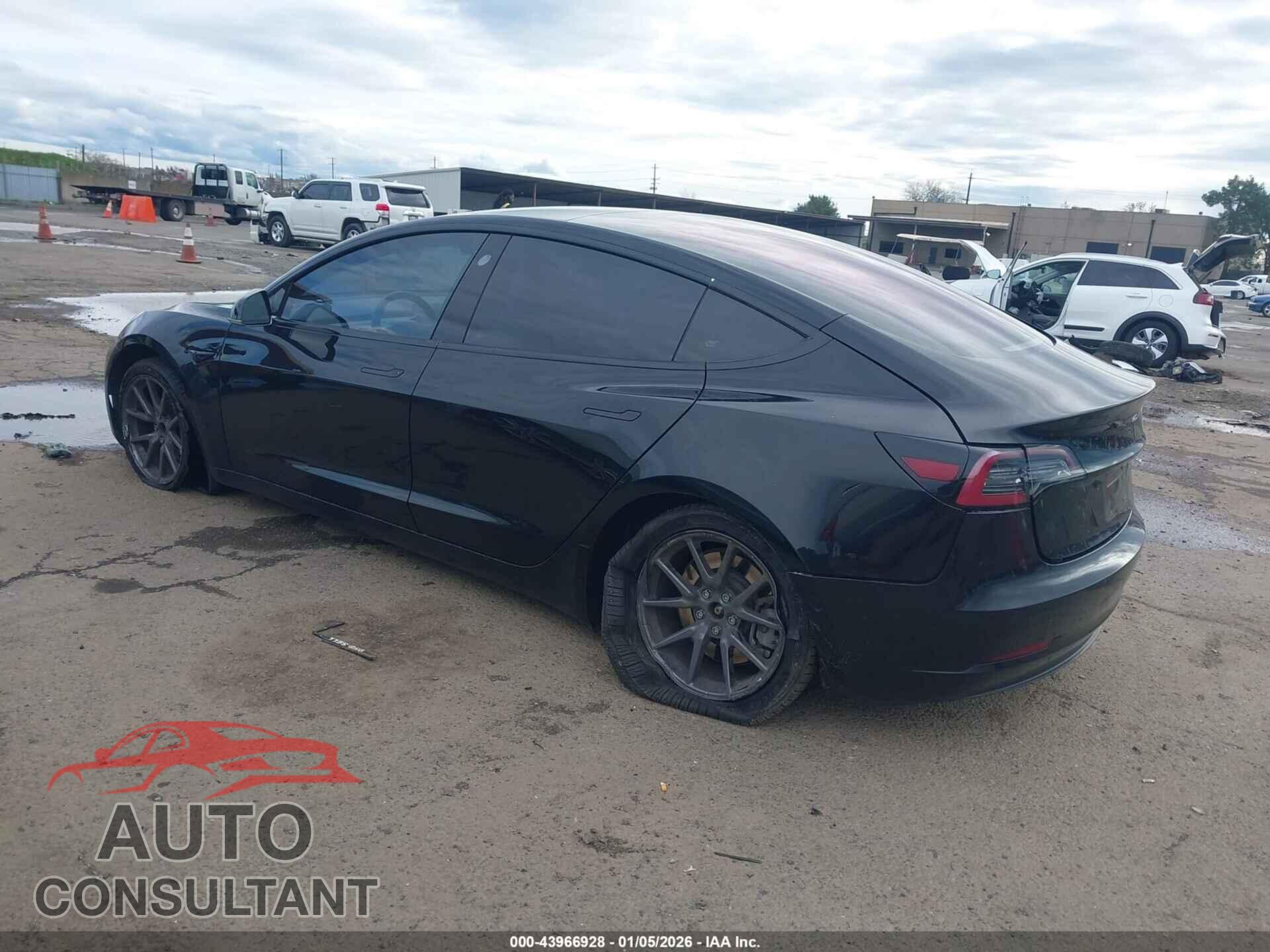TESLA MODEL 3 2018 - 5YJ3E1EA2JF040847