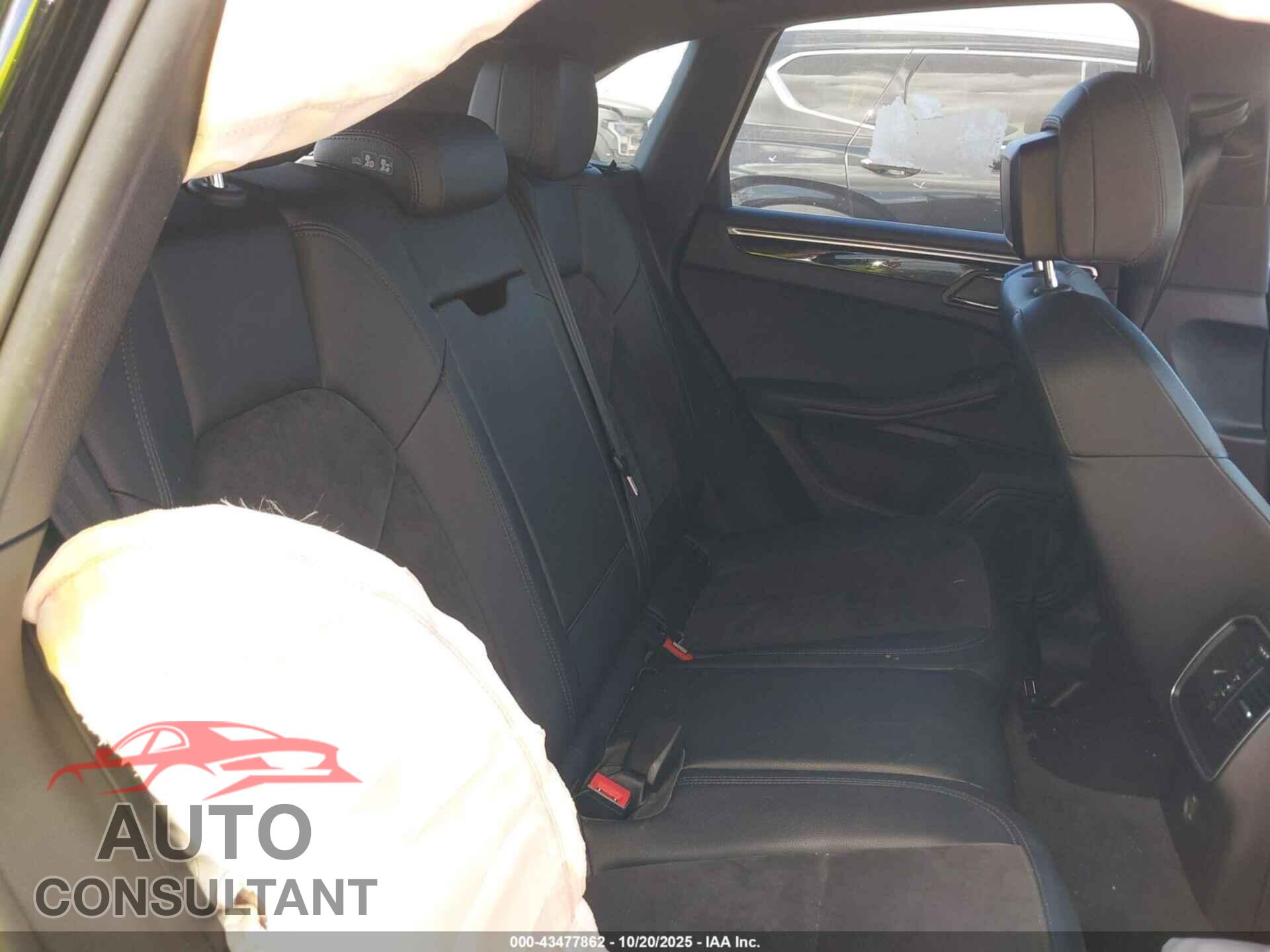 PORSCHE MACAN 2018 - WP1AA2A5XJLB13282