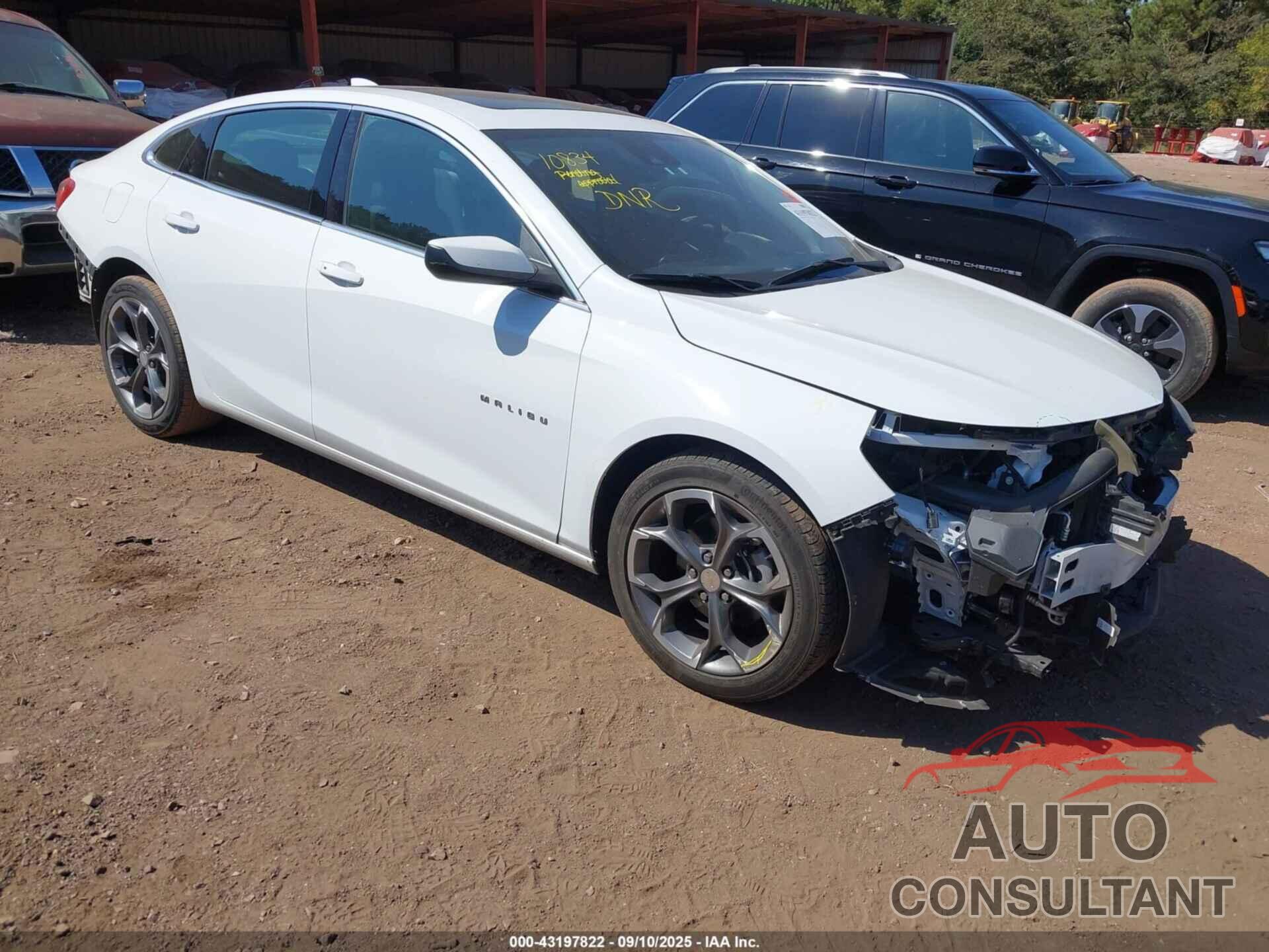 CHEVROLET MALIBU 2024 - 1G1ZD5ST9RF227366