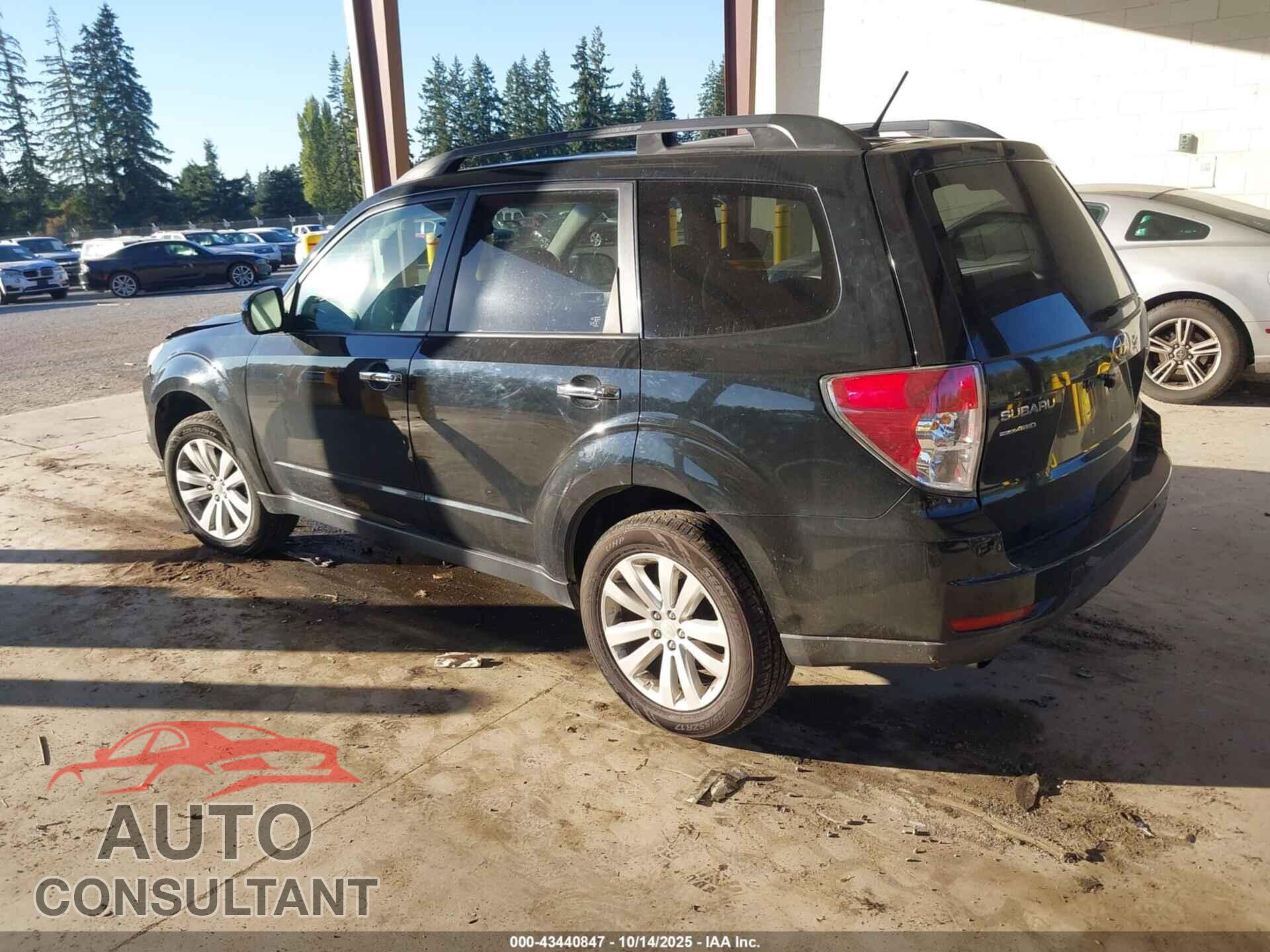 SUBARU FORESTER 2011 - JF2SHAEC6BH773149