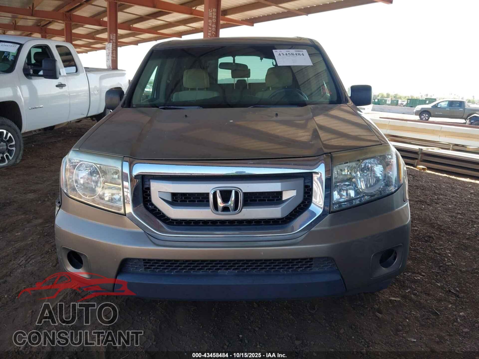 HONDA PILOT 2011 - 5FNYF4H20BB027587