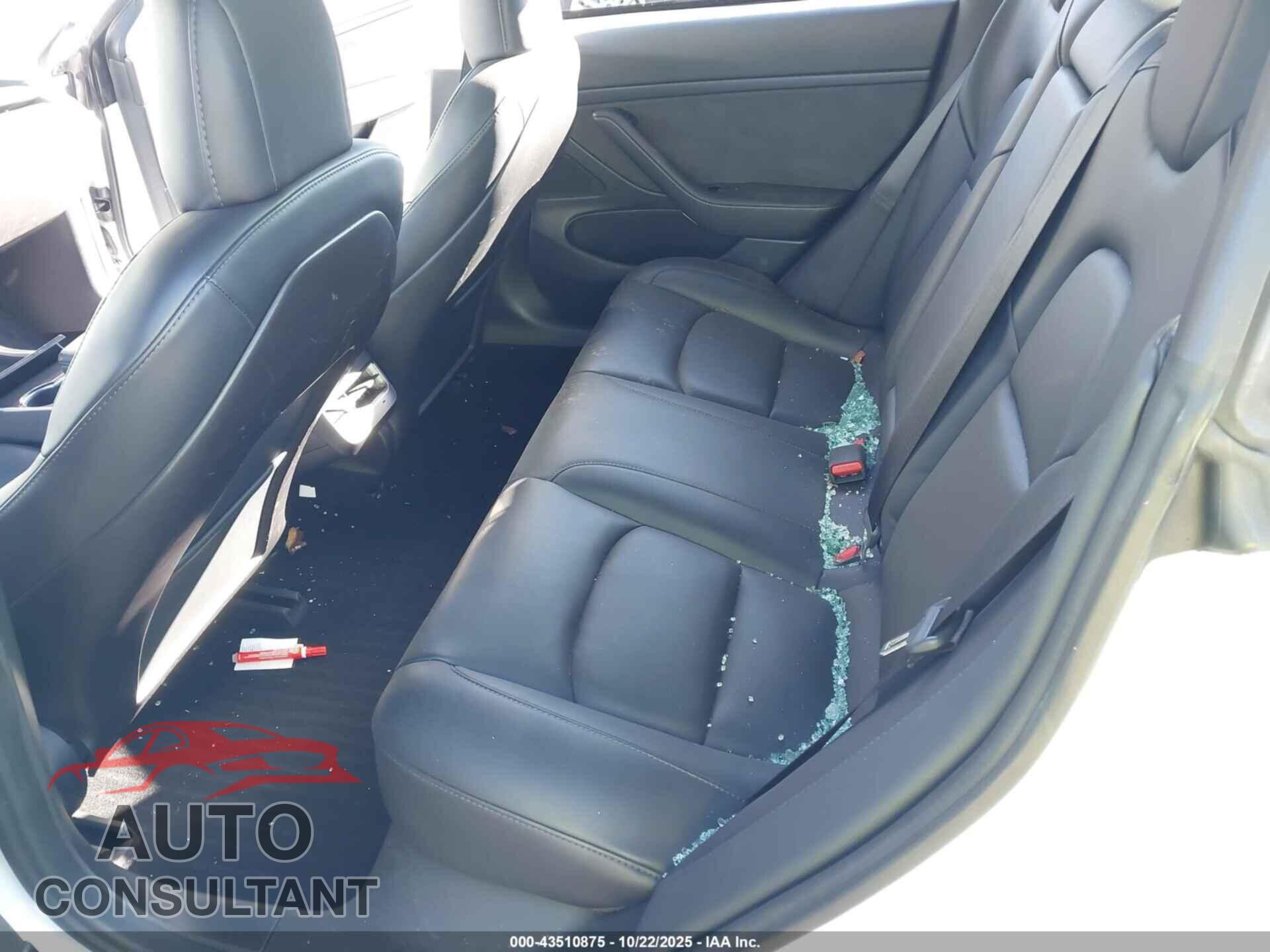 TESLA MODEL 3 2020 - 5YJ3E1EA3LF737656