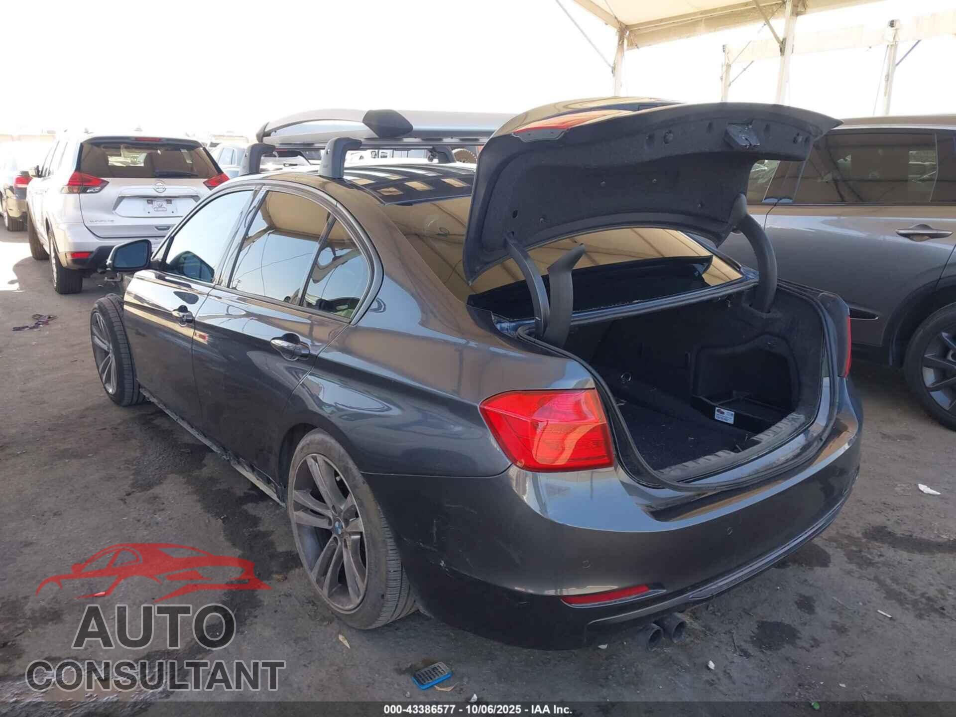 BMW 328I 2013 - WBA3A5C50DF350856