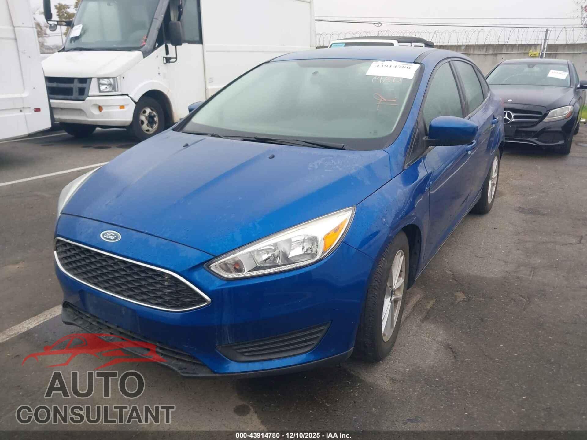 FORD FOCUS 2018 - 1FADP3FE5JL211816