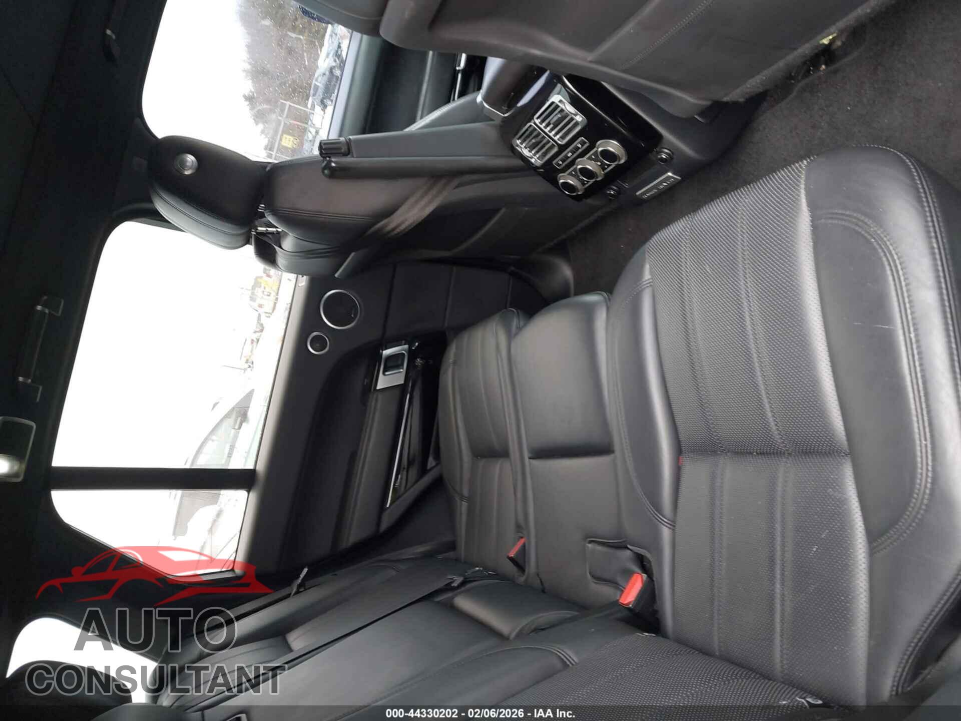LAND ROVER RANGE ROVER 2015 - SALGS2VFXFA216600