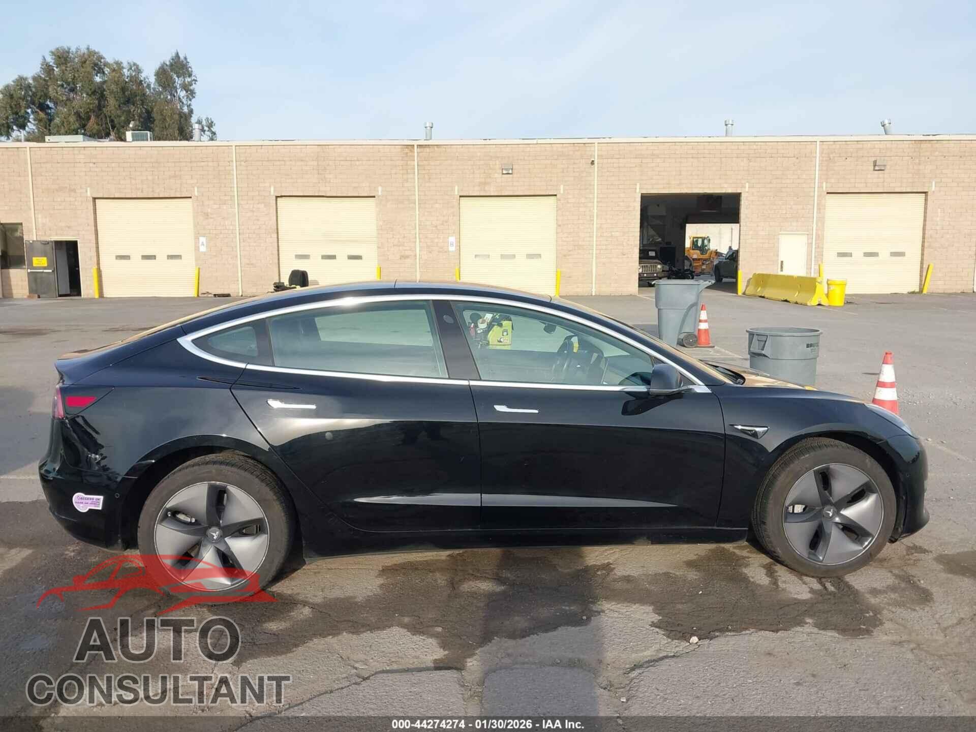 TESLA MODEL 3 2019 - 5YJ3E1EA7KF297861
