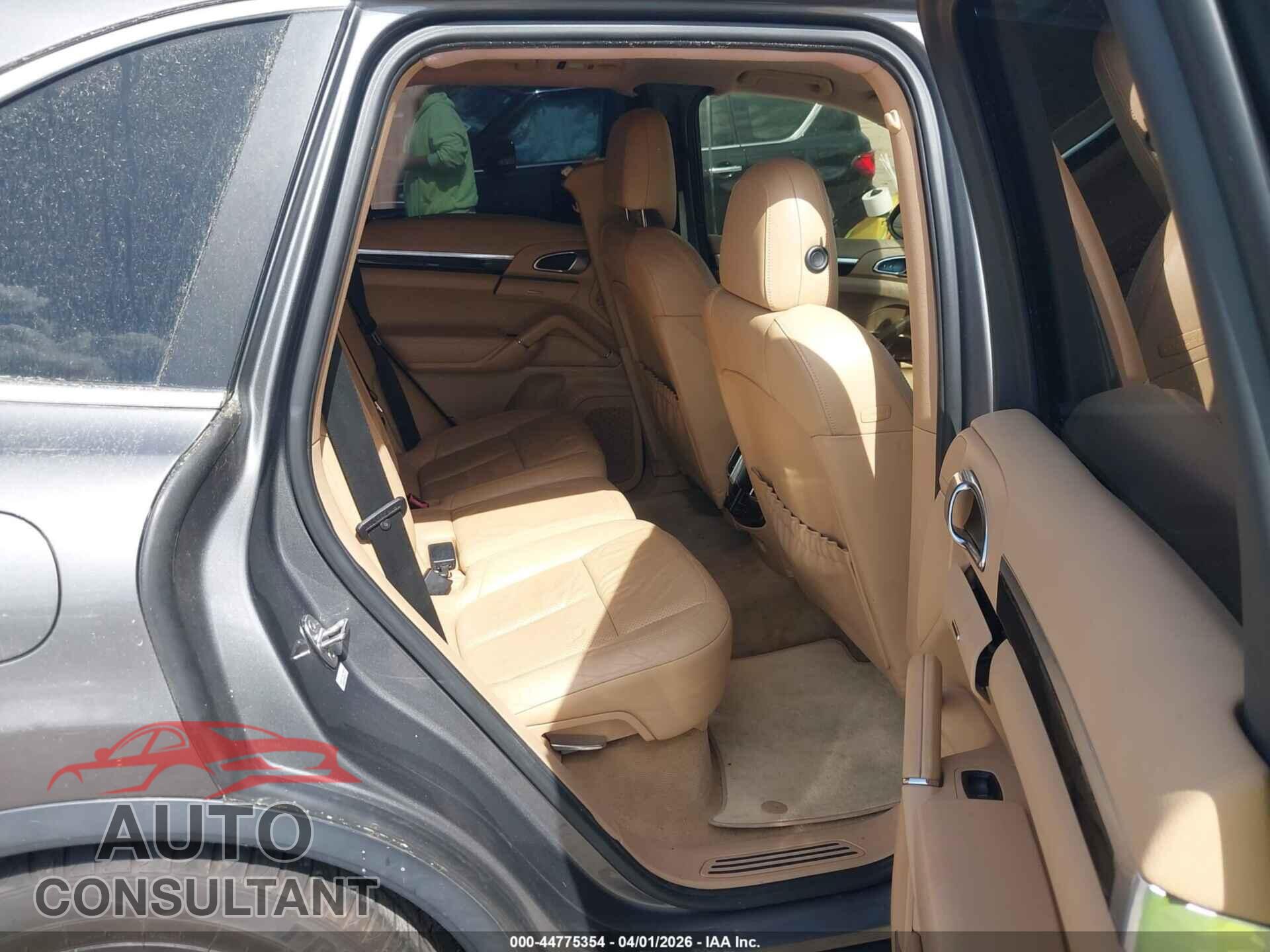 PORSCHE CAYENNE 2013 - WP1AA2A21DLA00038