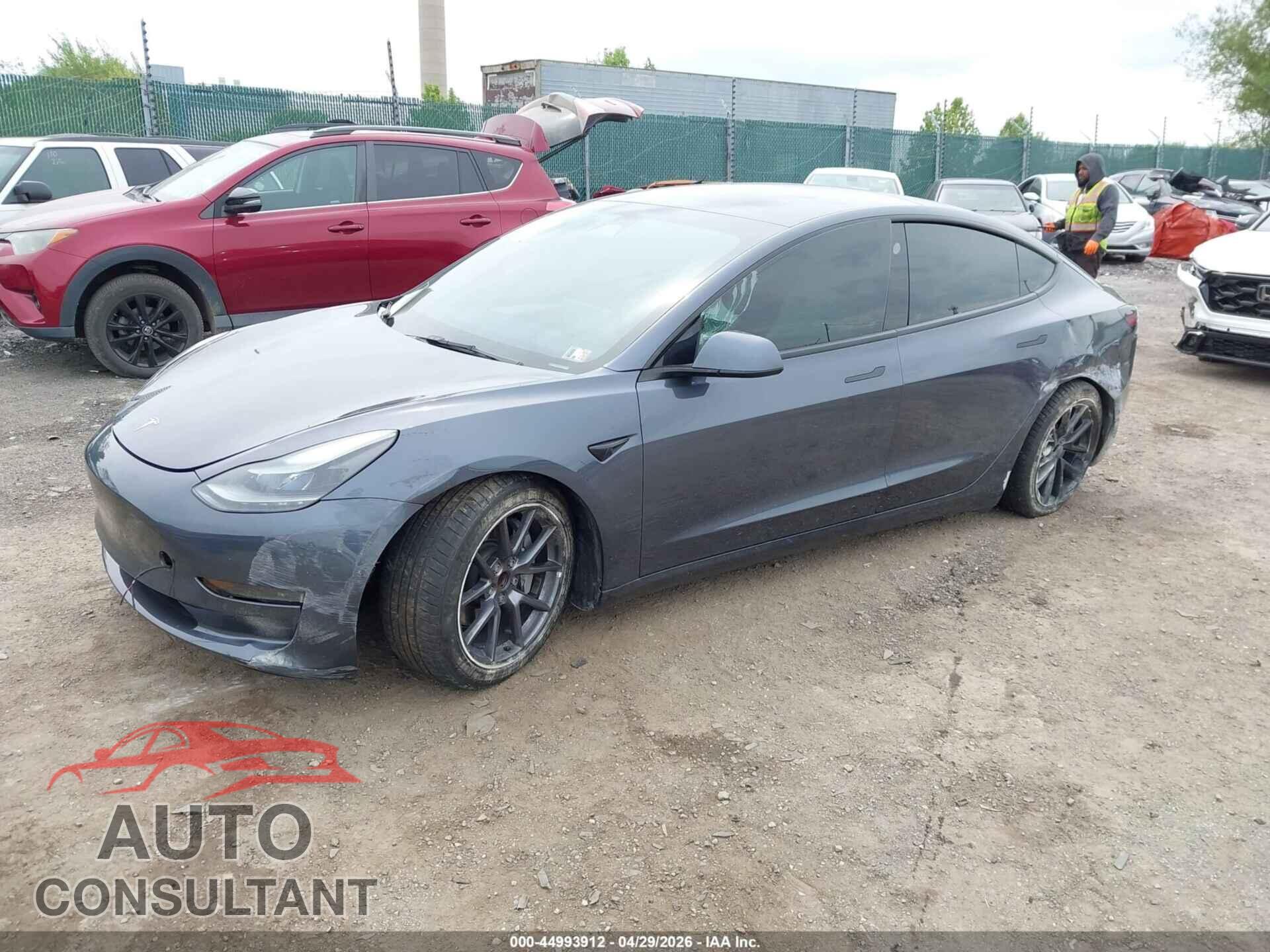 TESLA MODEL 3 2022 - 5YJ3E1EA2NF320970