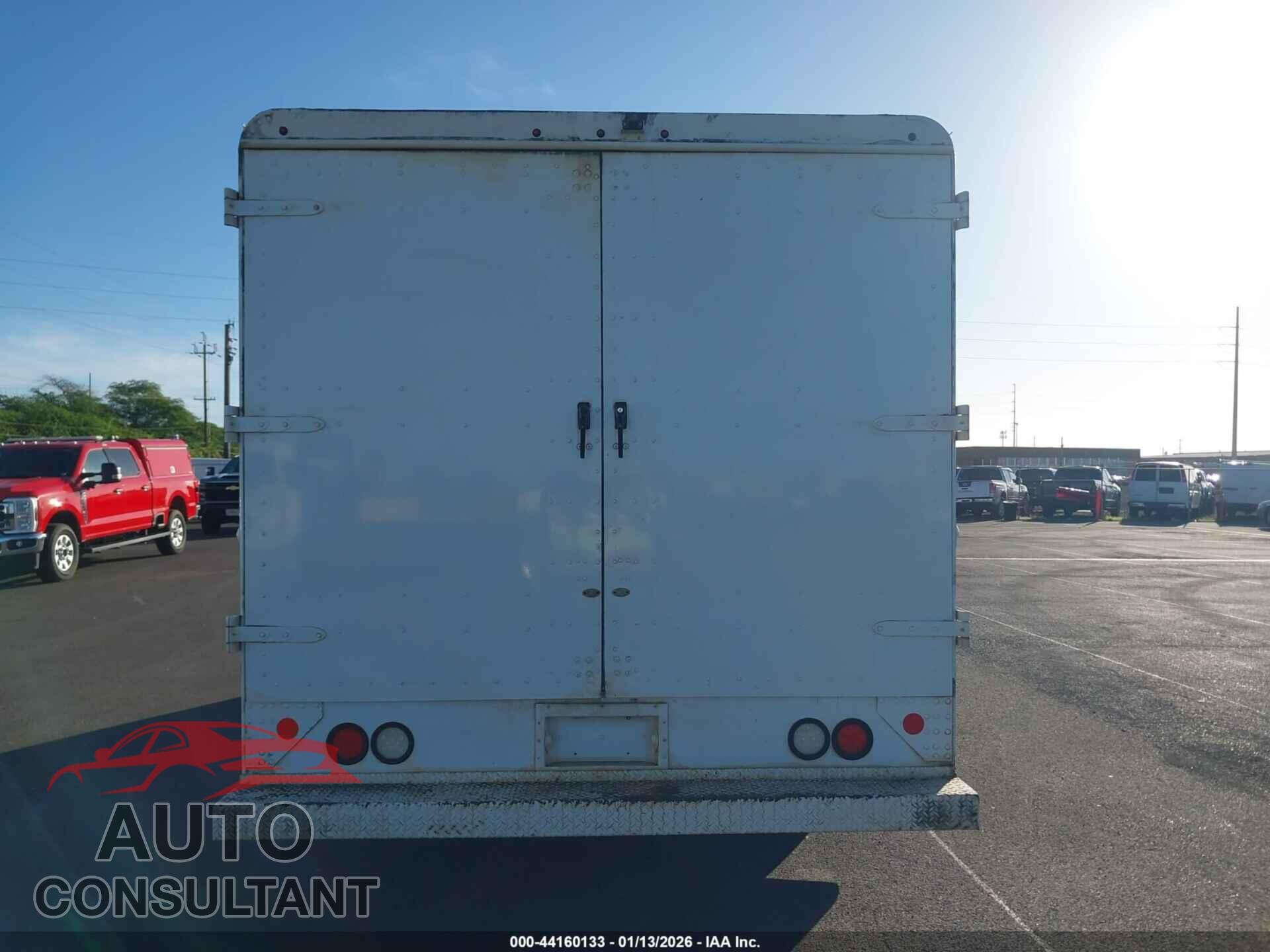 FORD E-350 STRIPPED 2018 - 1FC3E3K65JDC36719
