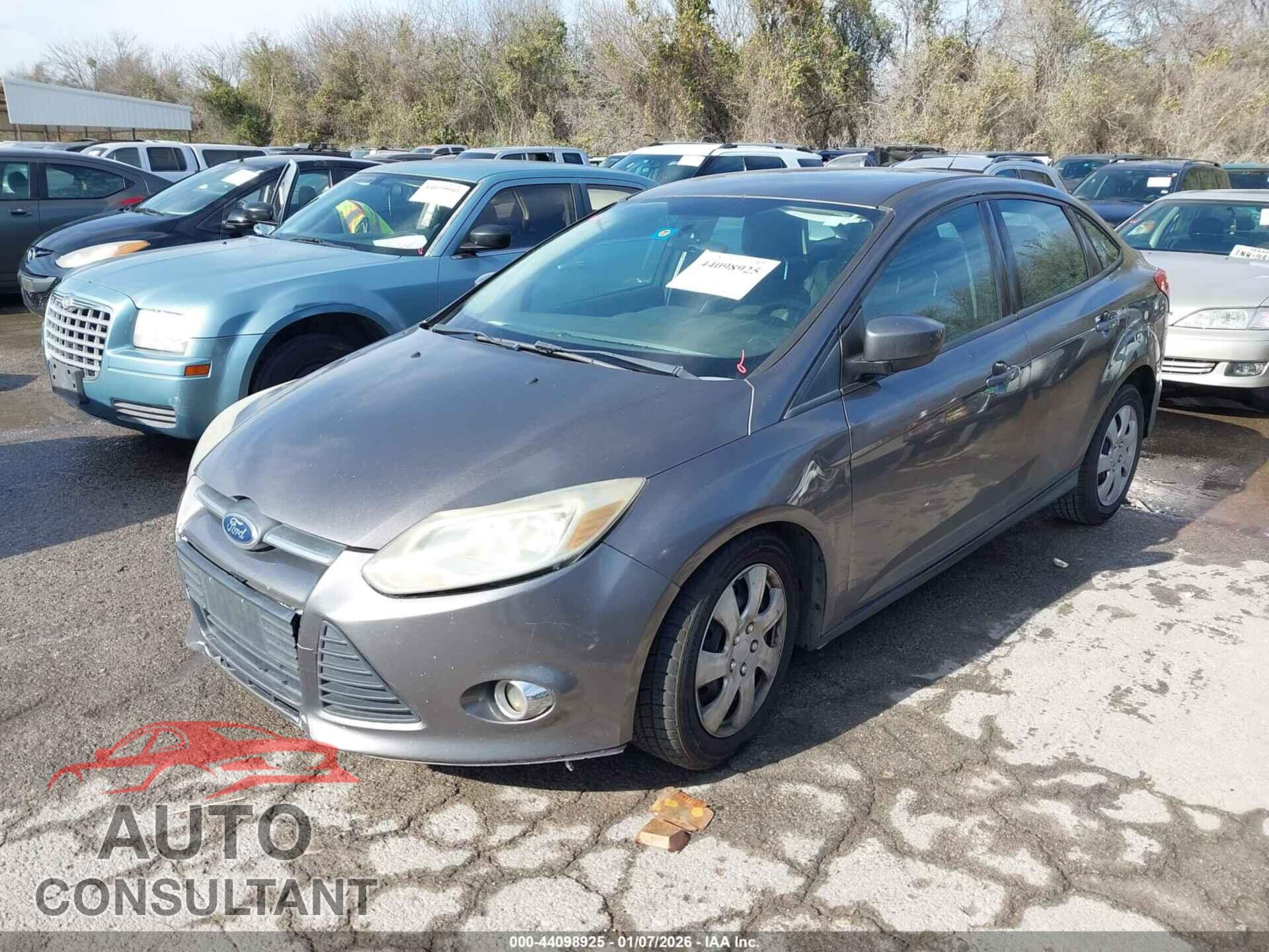 FORD FOCUS 2012 - 1FAHP3F2XCL250007