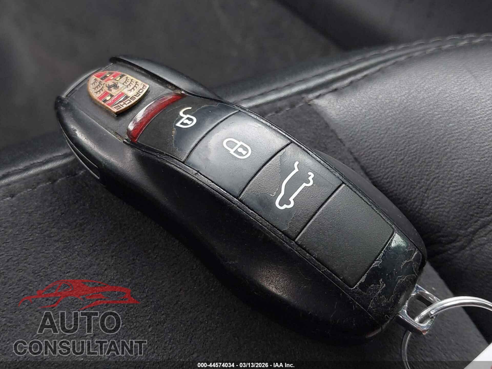 PORSCHE MACAN 2017 - WP1AG2A59HLB54799