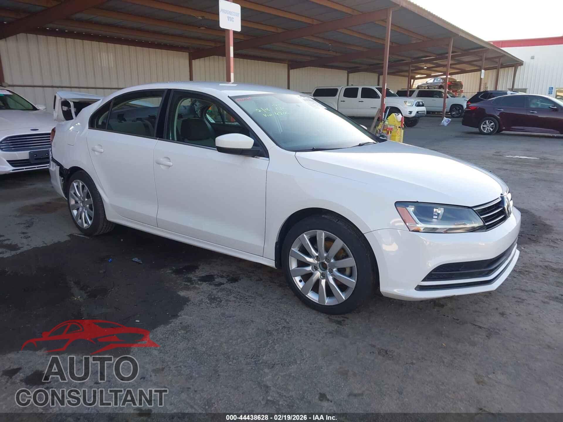 VOLKSWAGEN JETTA 2017 - 3VW2B7AJ9HM334200