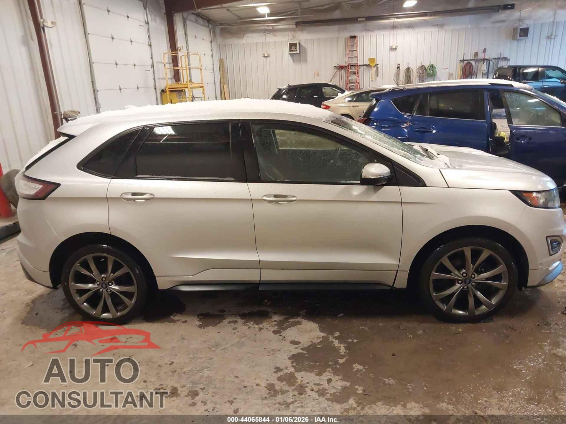 FORD EDGE 2016 - 2FMPK4AP1GBB10779