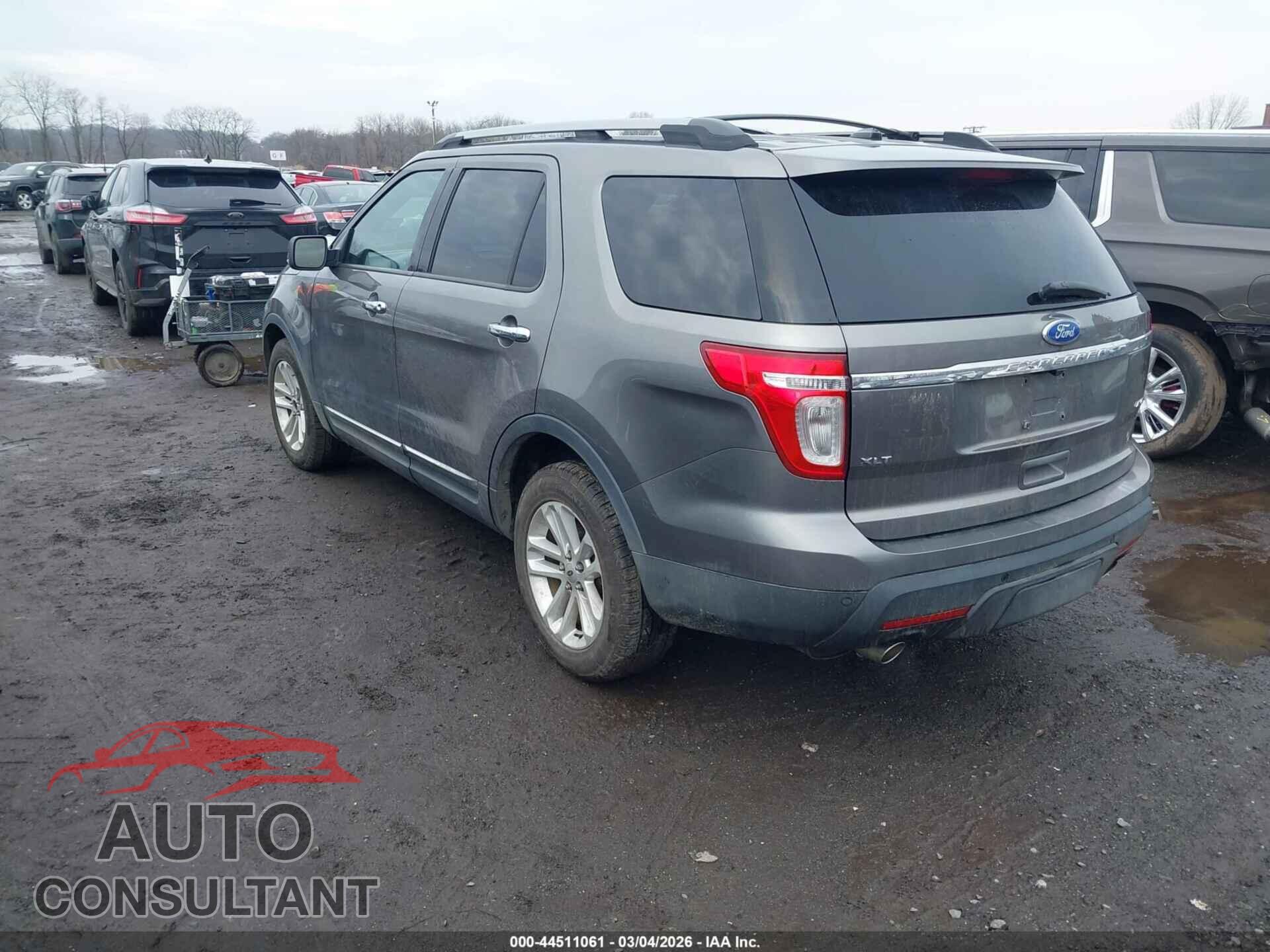 FORD EXPLORER 2011 - 1FMHK8D86BGA44585