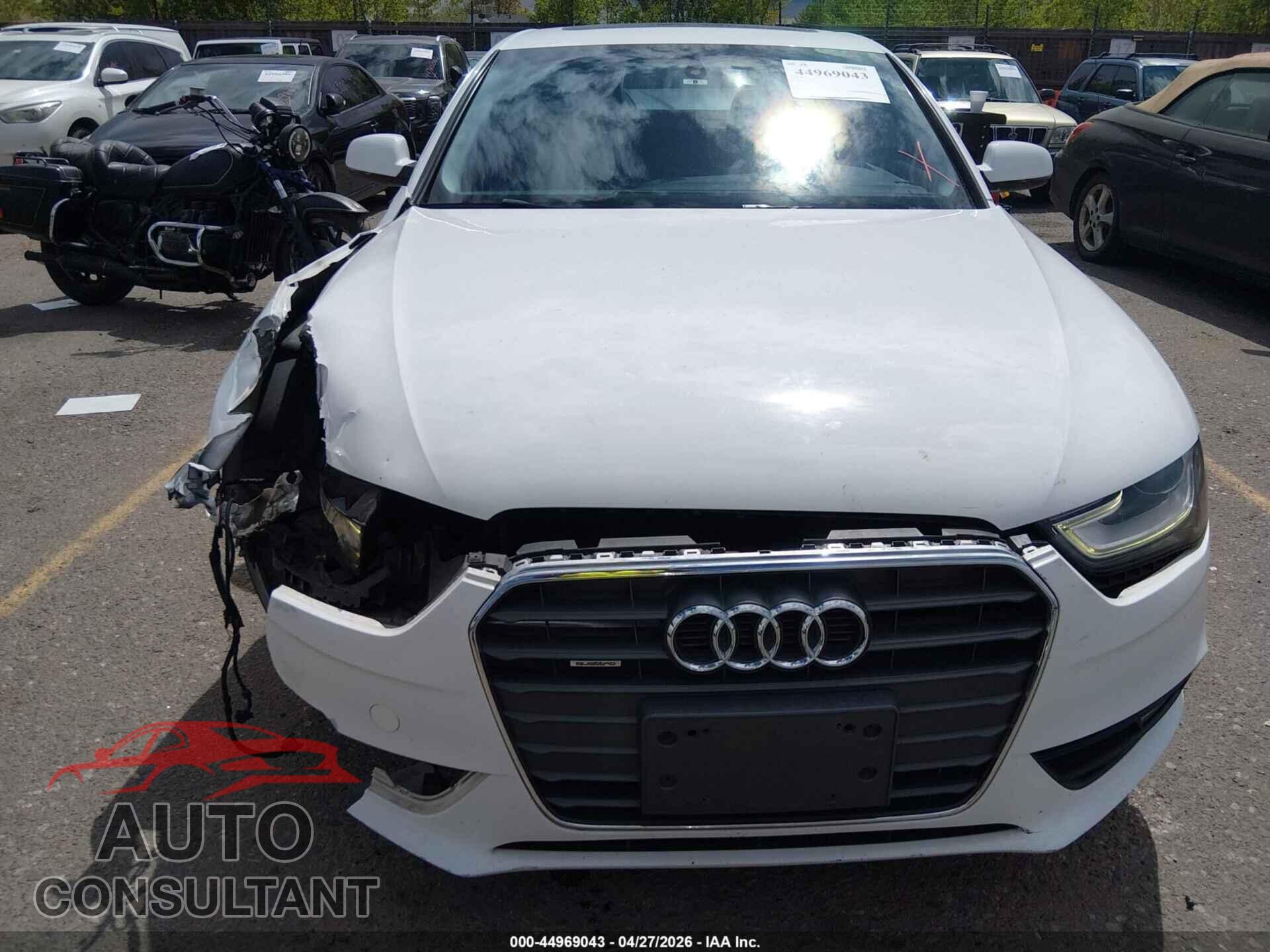 AUDI A4 2013 - WAUFFAFL7DN024933