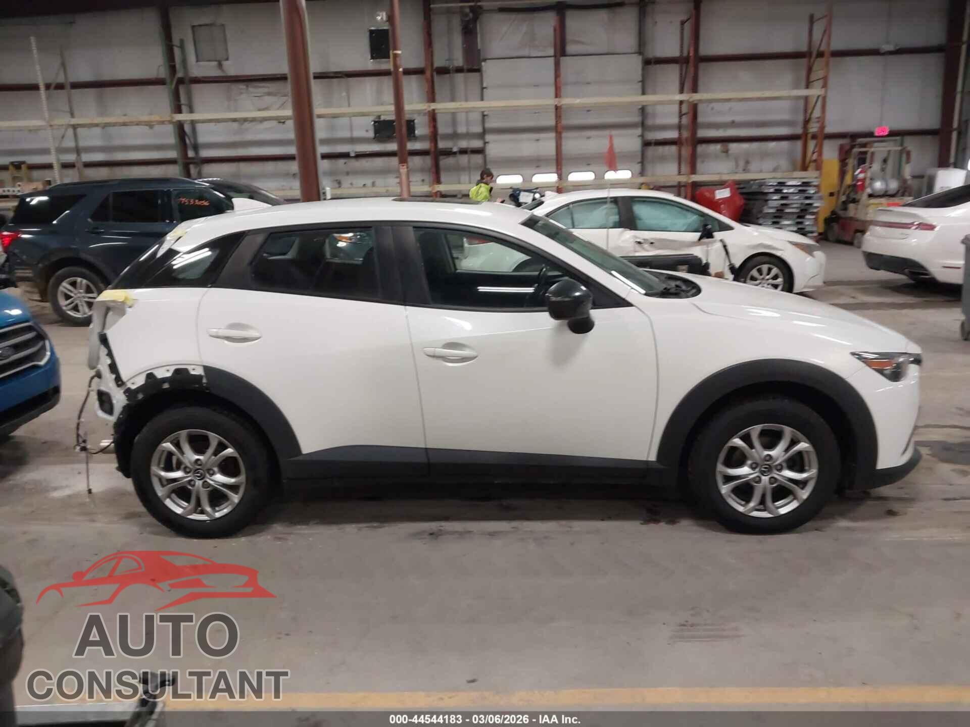 MAZDA CX-3 2016 - JM1DKBC76G0101781