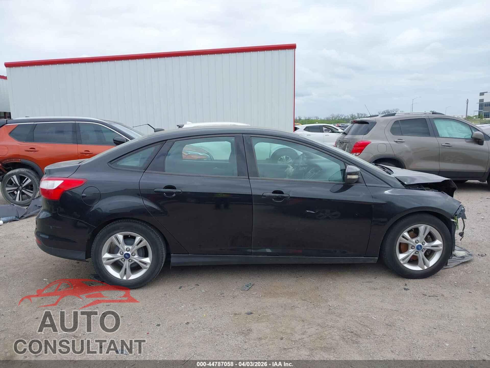 FORD FOCUS 2014 - 1FADP3F27EL108747
