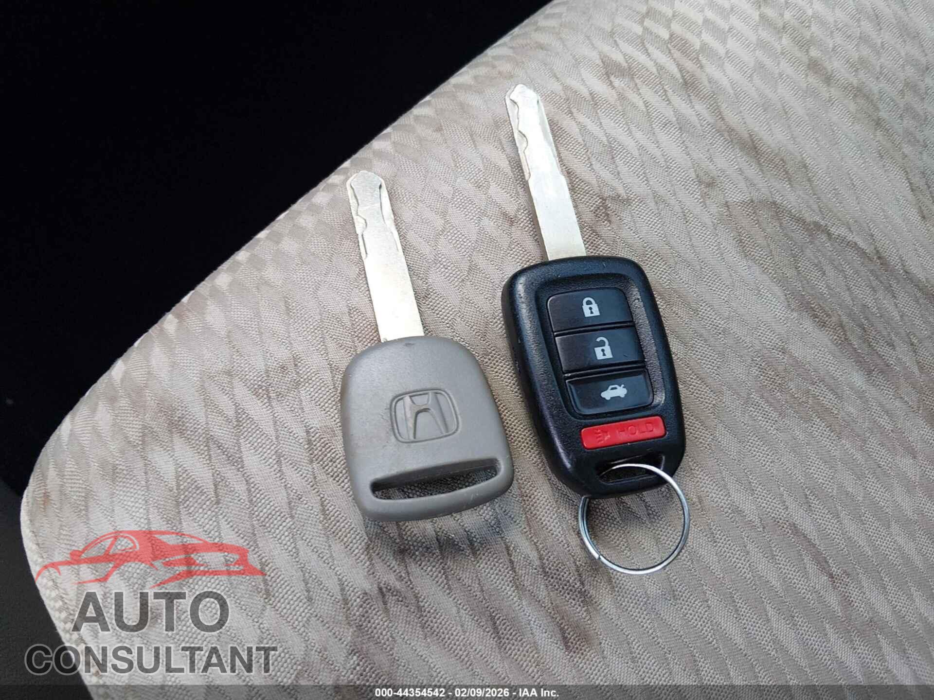 HONDA CIVIC 2014 - 19XFB2F53EE070643