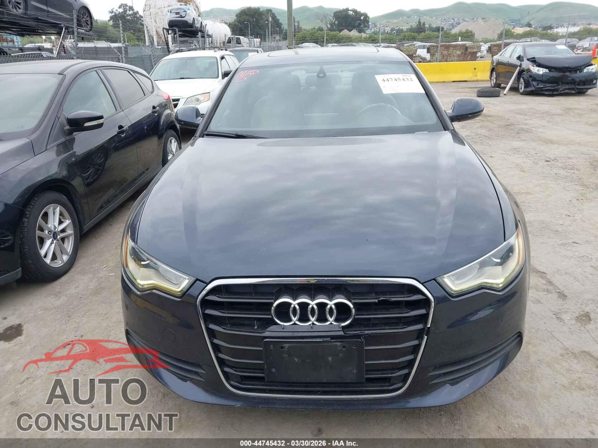 AUDI A6 2013 - WAUDFAFC2DN026273